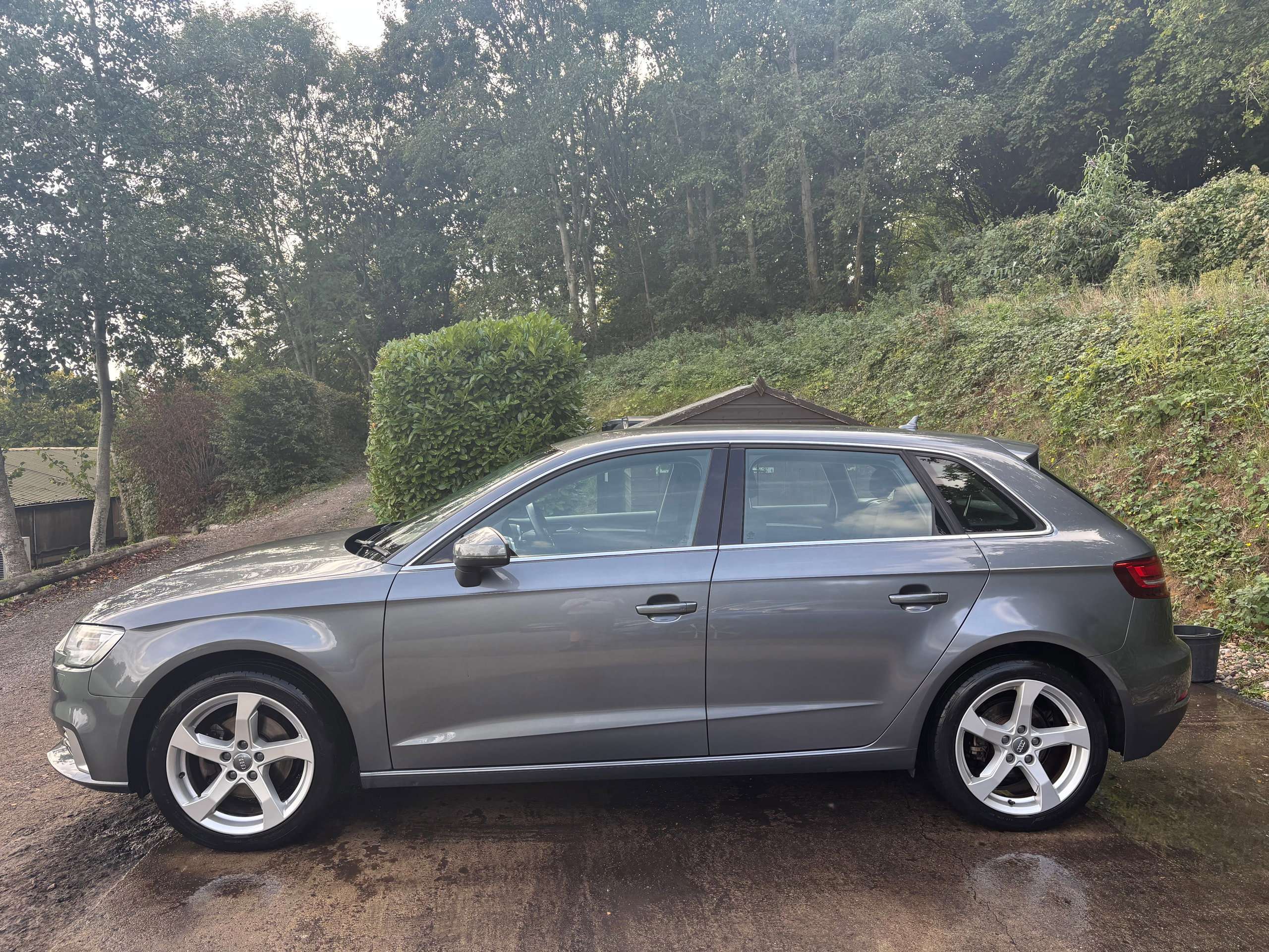 2016 AUDI A3 2016 AUDI A3