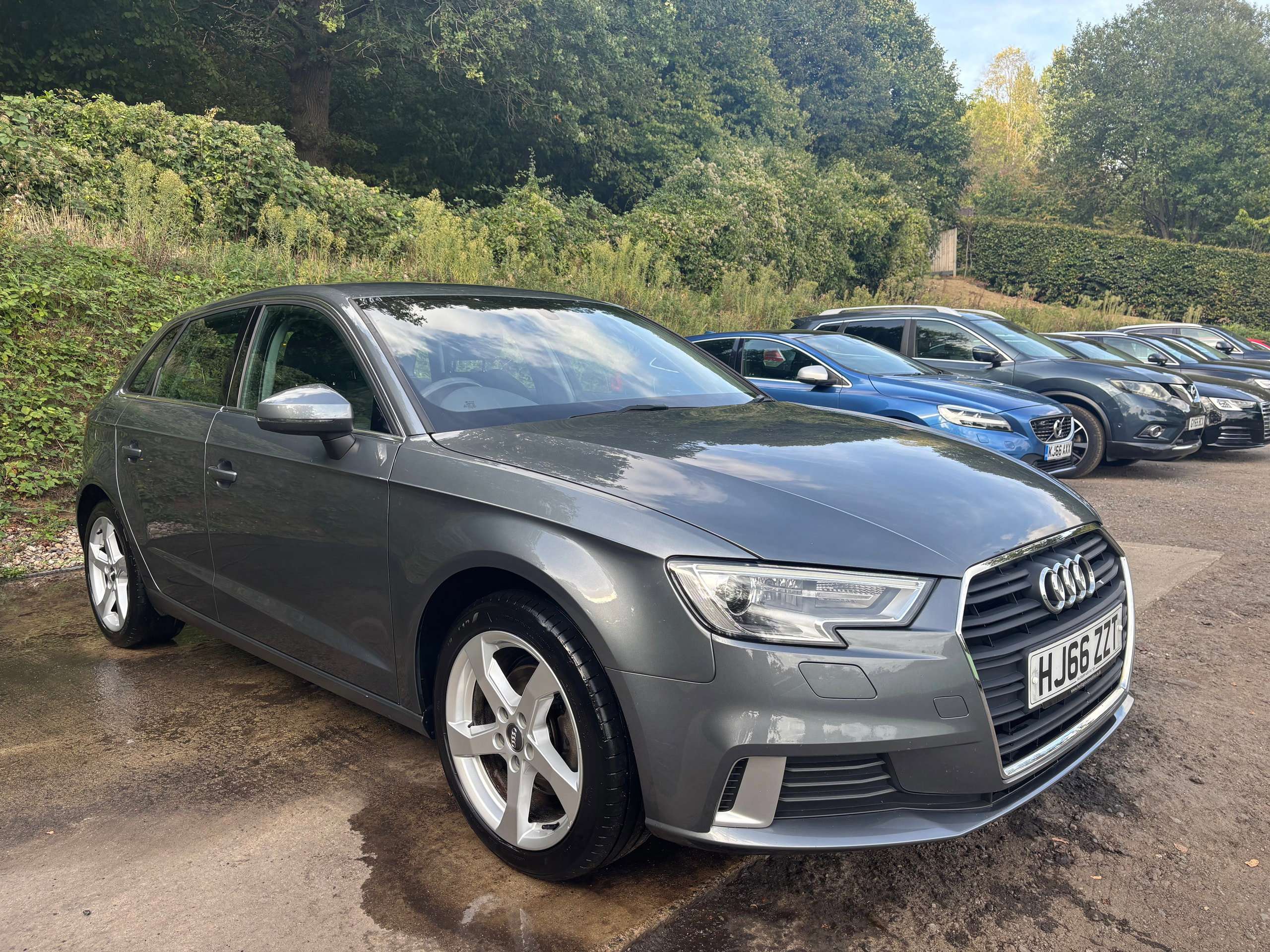A 2016 AUDI A3 1.4 TFSI CoD Sport Sportback 5dr Petrol Manual Euro 6 (s/s) (150 ps) A 2016 AUDI A3 1.4 TFSI CoD Sport Sportback 5dr Petrol Manual Euro 6 (s/s) (150 ps)