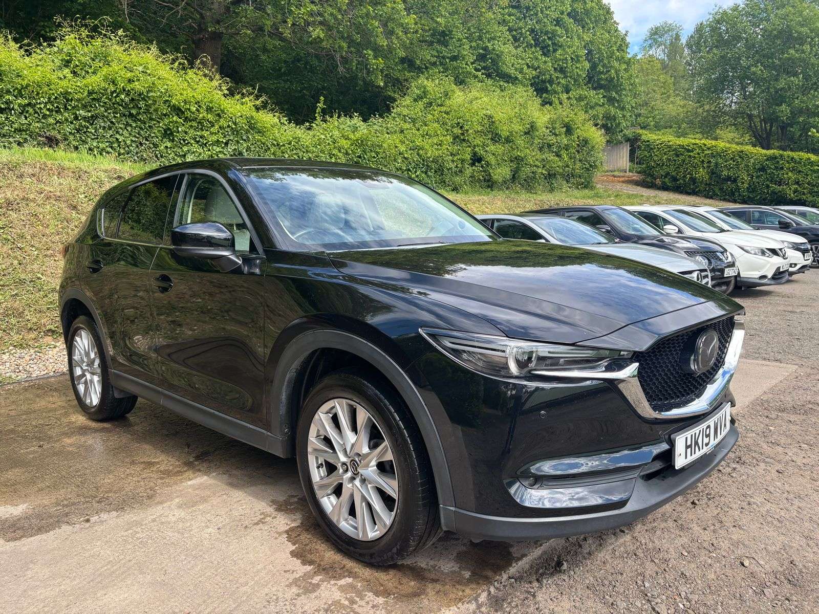A 2019 MAZDA CX-5 2.0 SKYACTIV-G Sport Nav+ SUV 5dr Petrol Manual Euro 6 (s/s) (165 ps) A 2019 MAZDA CX-5 2.0 SKYACTIV-G Sport Nav+ SUV 5dr Petrol Manual Euro 6 (s/s) (165 ps)