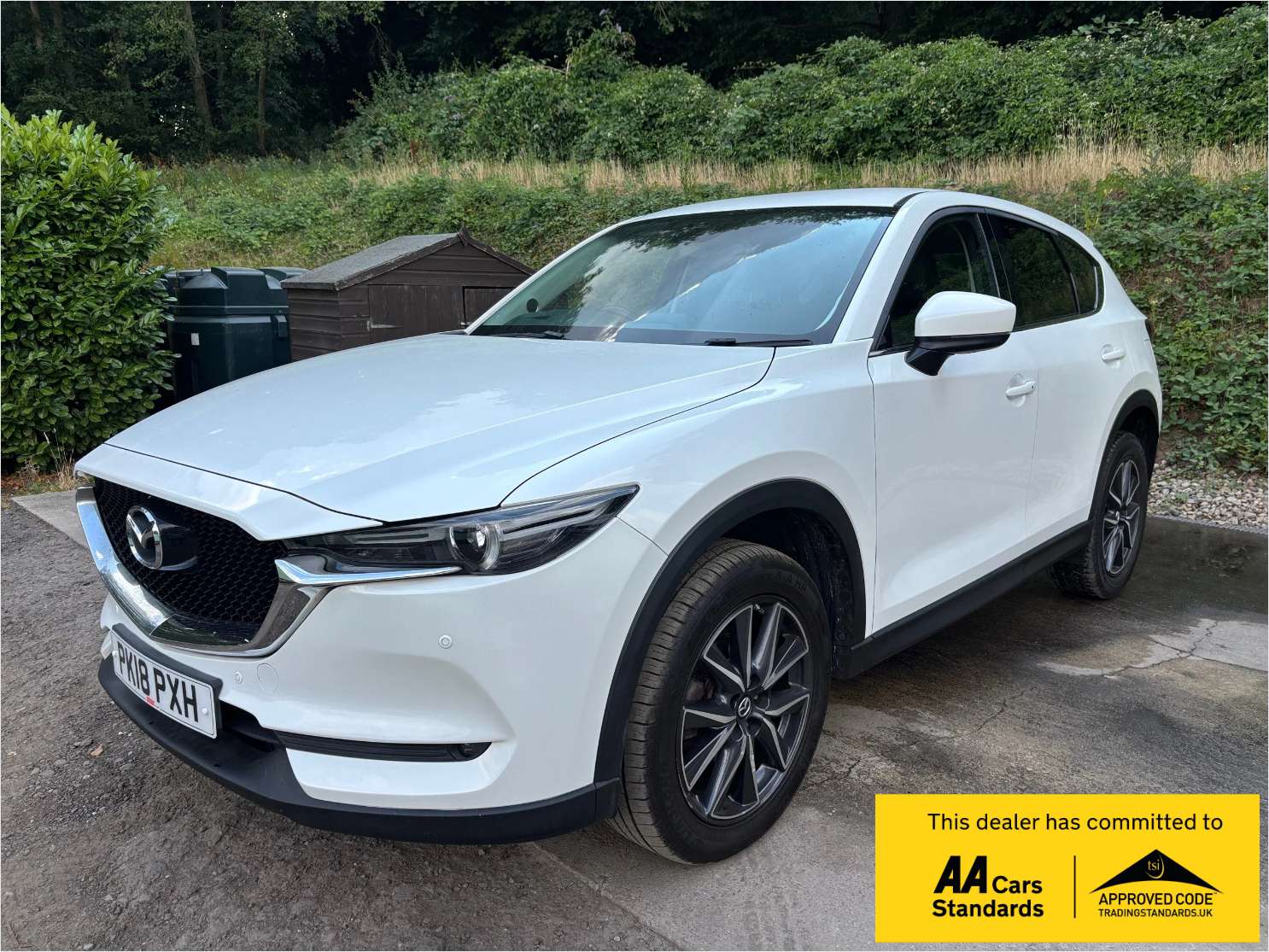 A 2018 MAZDA CX-5 2.0 SKYACTIV-G Sport Nav SUV 5dr Petrol Manual Euro 6 (s/s) (165 ps) A 2018 MAZDA CX-5 2.0 SKYACTIV-G Sport Nav SUV 5dr Petrol Manual Euro 6 (s/s) (165 ps)