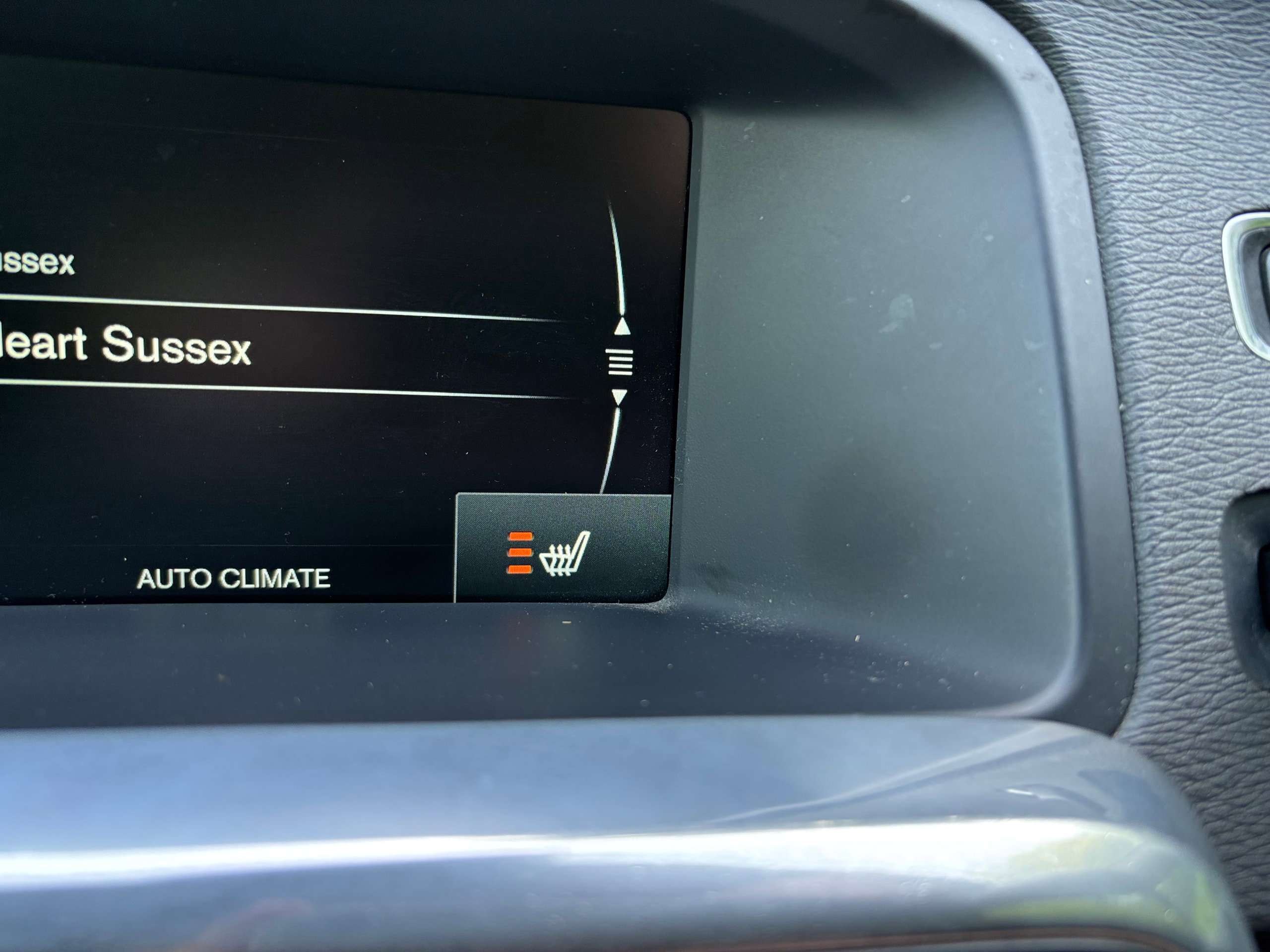 2015 VOLVO V60 2015 VOLVO V60