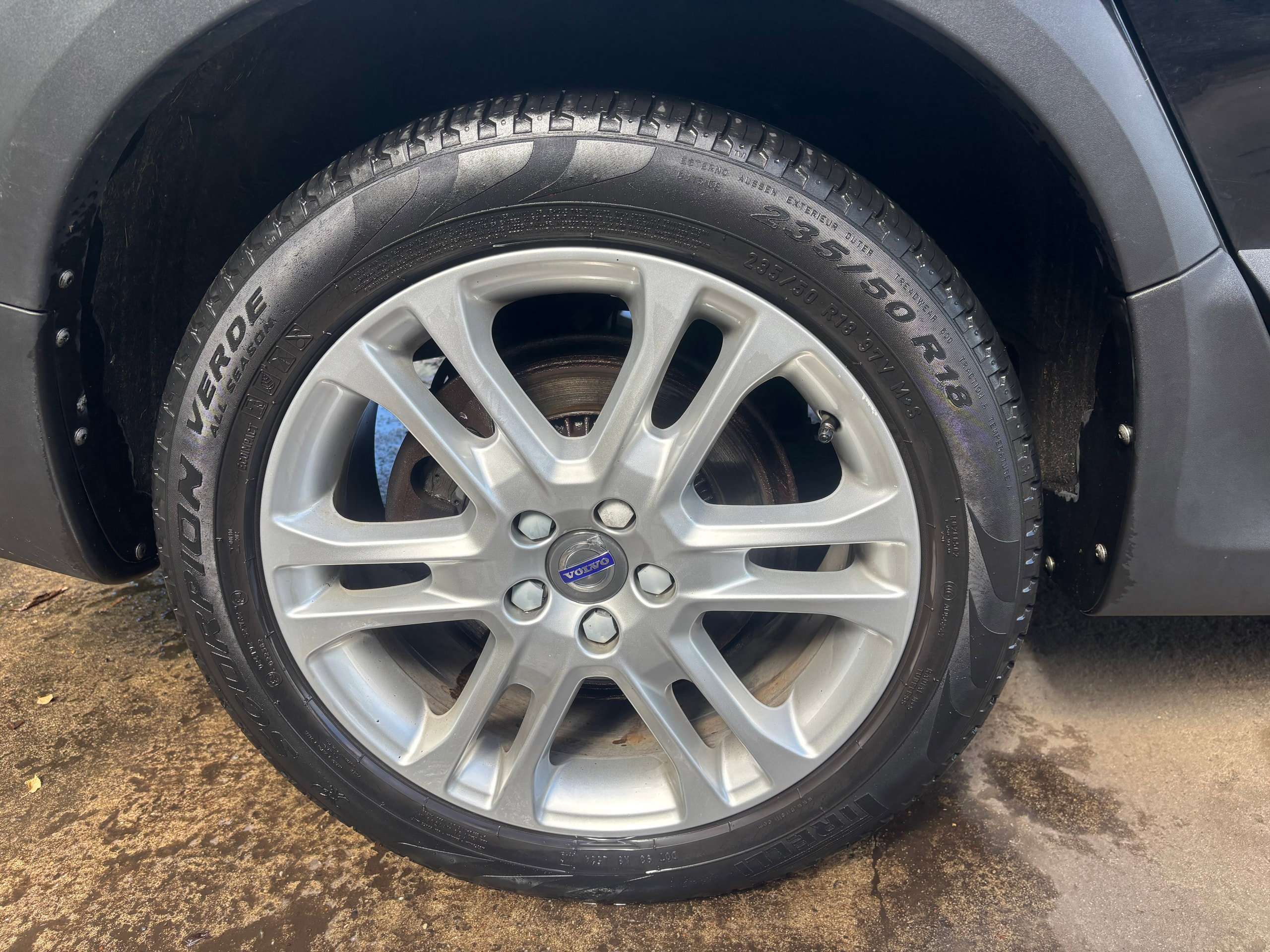 2016 VOLVO XC70 2016 VOLVO XC70