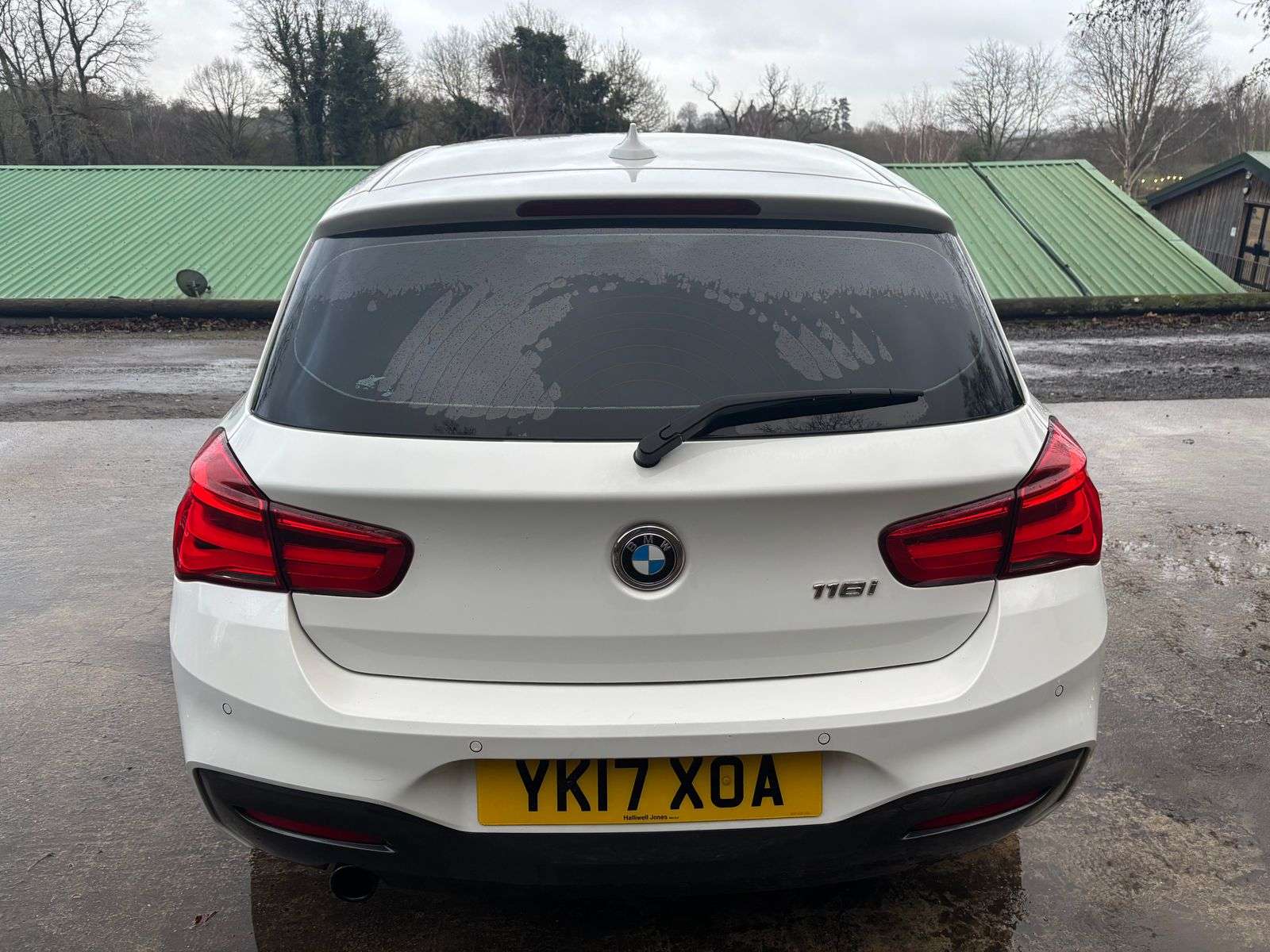 2017 BMW 1 SERIES 2017 BMW 1 SERIES