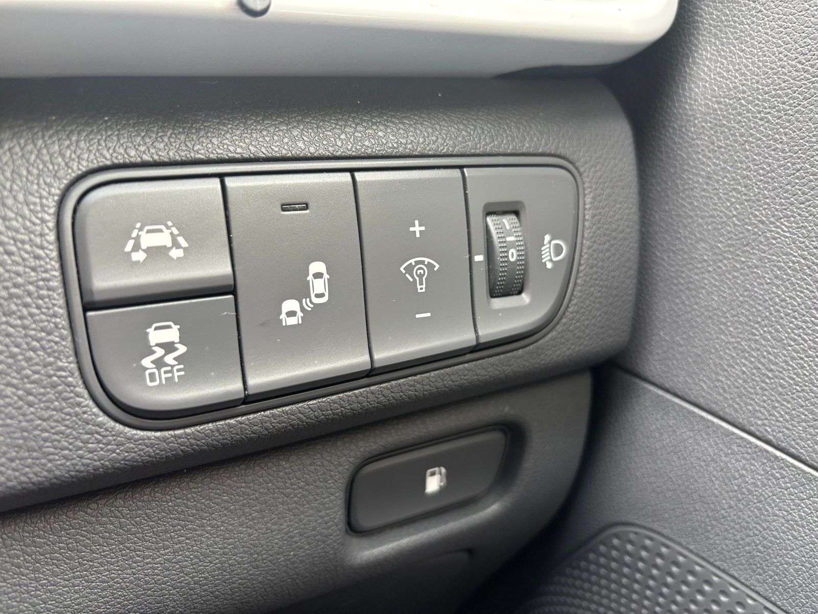 2016 KIA NIRO 2016 KIA NIRO
