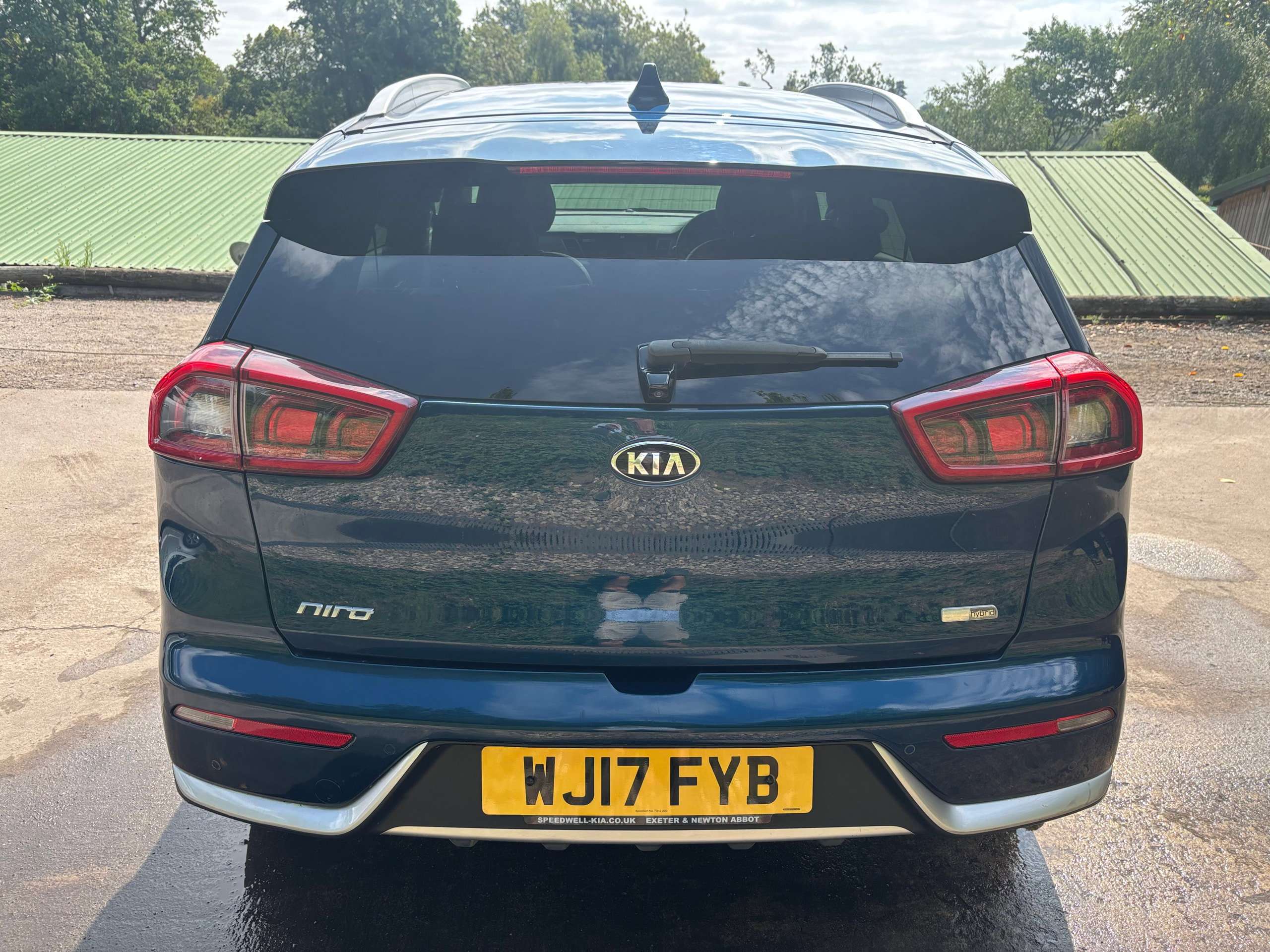 2017 KIA NIRO 2017 KIA NIRO