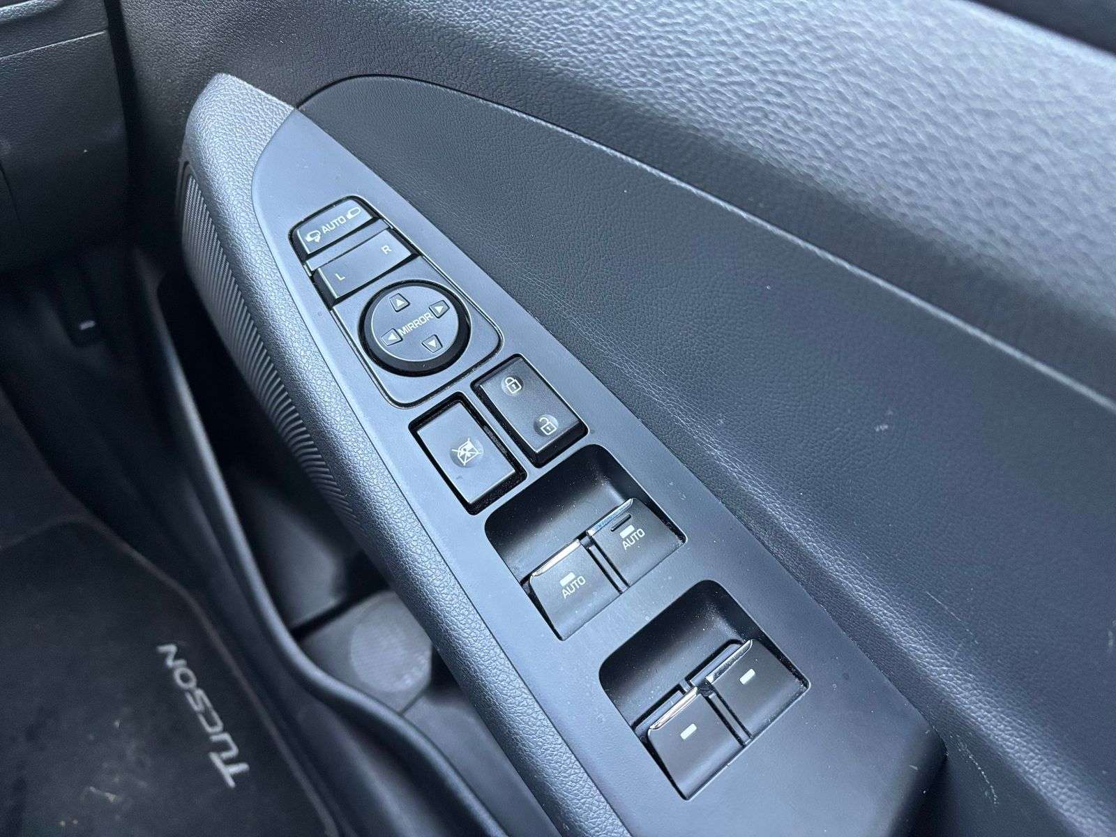 2019 HYUNDAI TUCSON 2019 HYUNDAI TUCSON