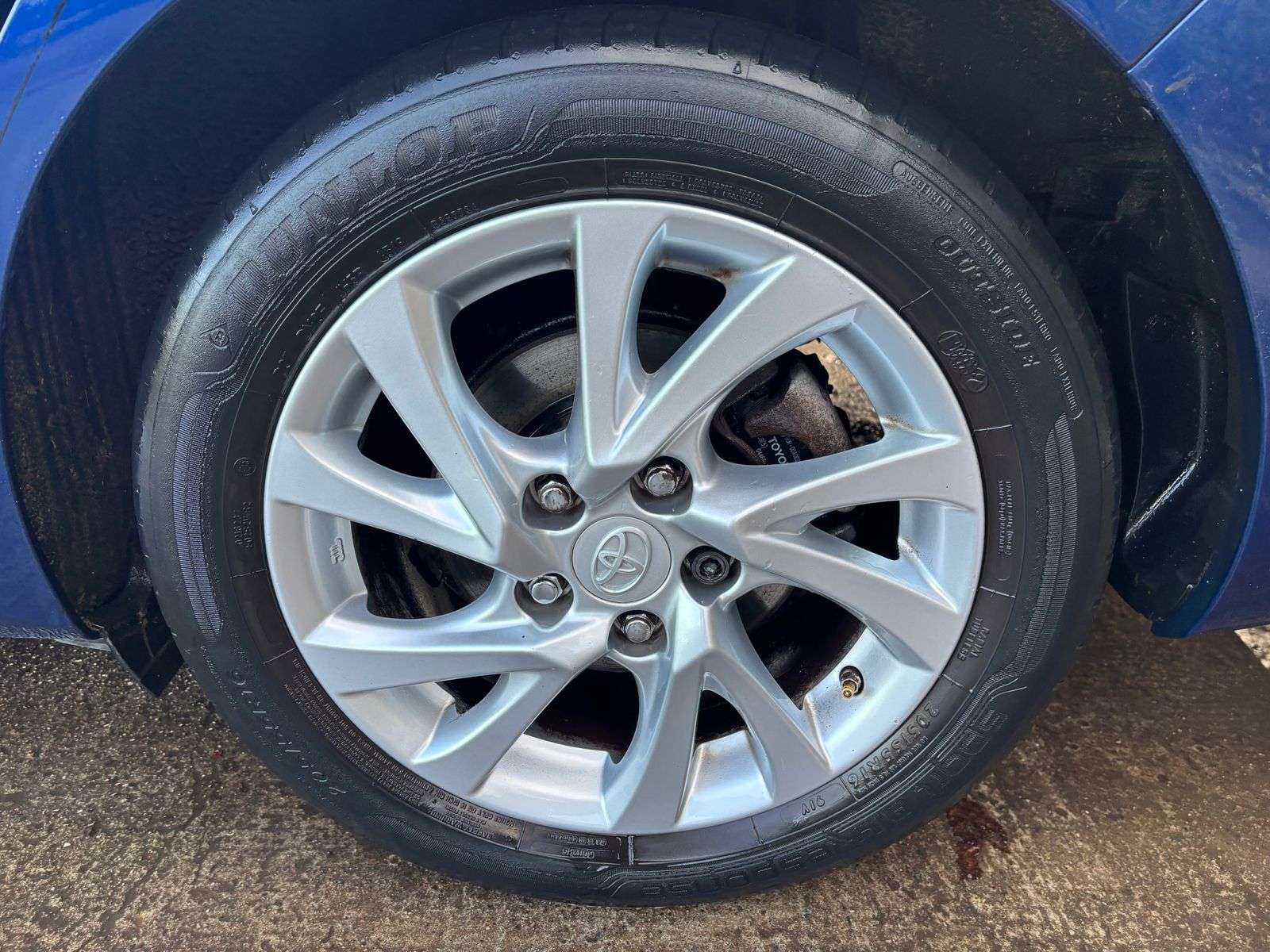 2016 TOYOTA AURIS 2016 TOYOTA AURIS