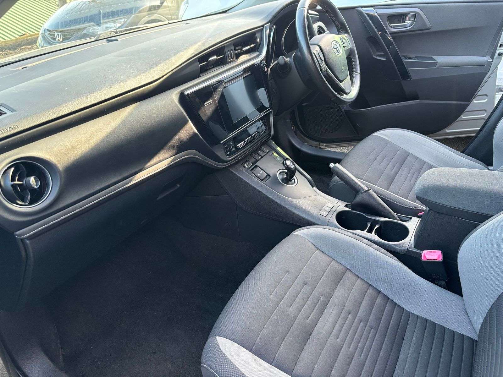 2015 TOYOTA AURIS 2015 TOYOTA AURIS