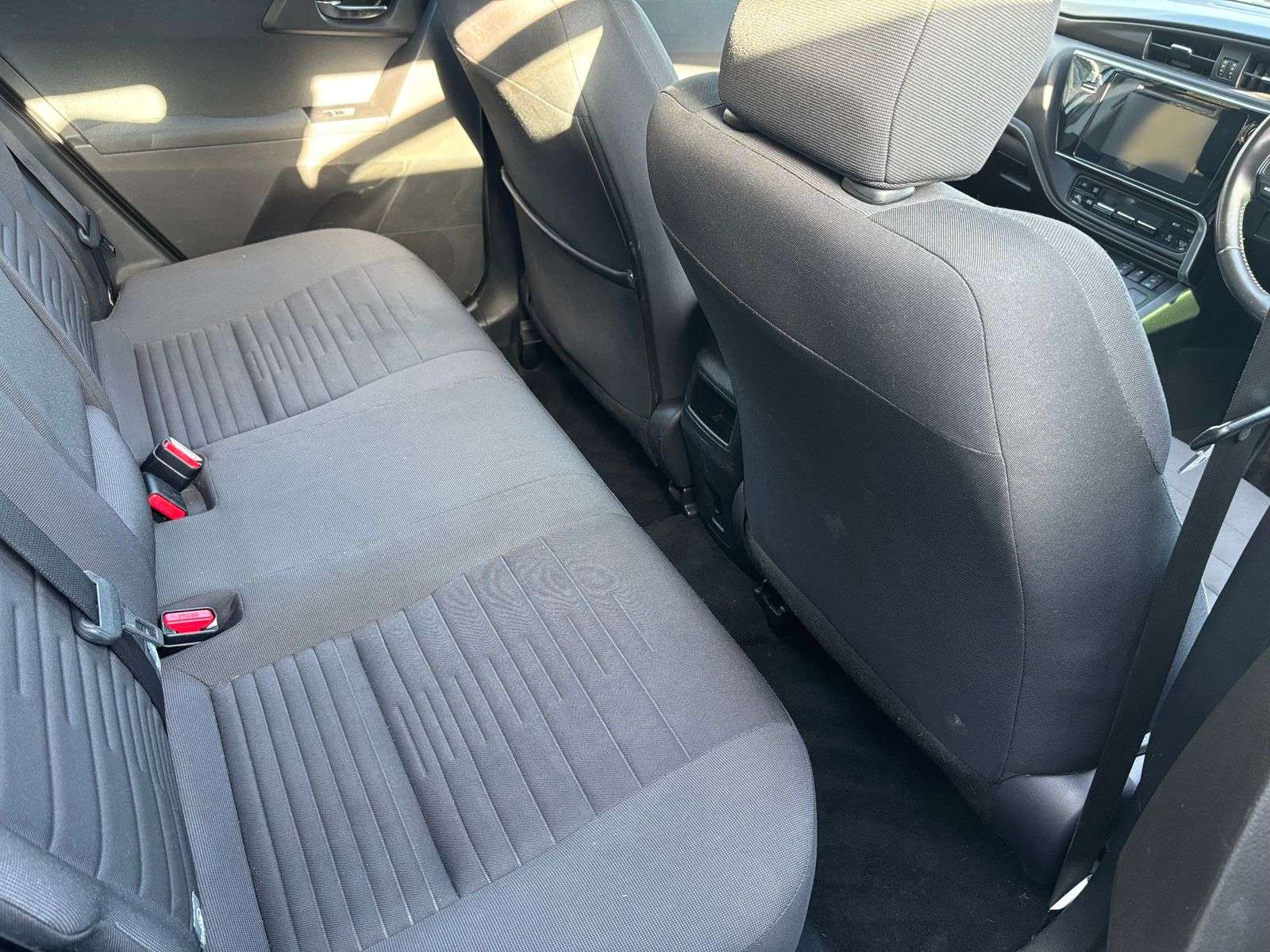 2015 TOYOTA AURIS 2015 TOYOTA AURIS