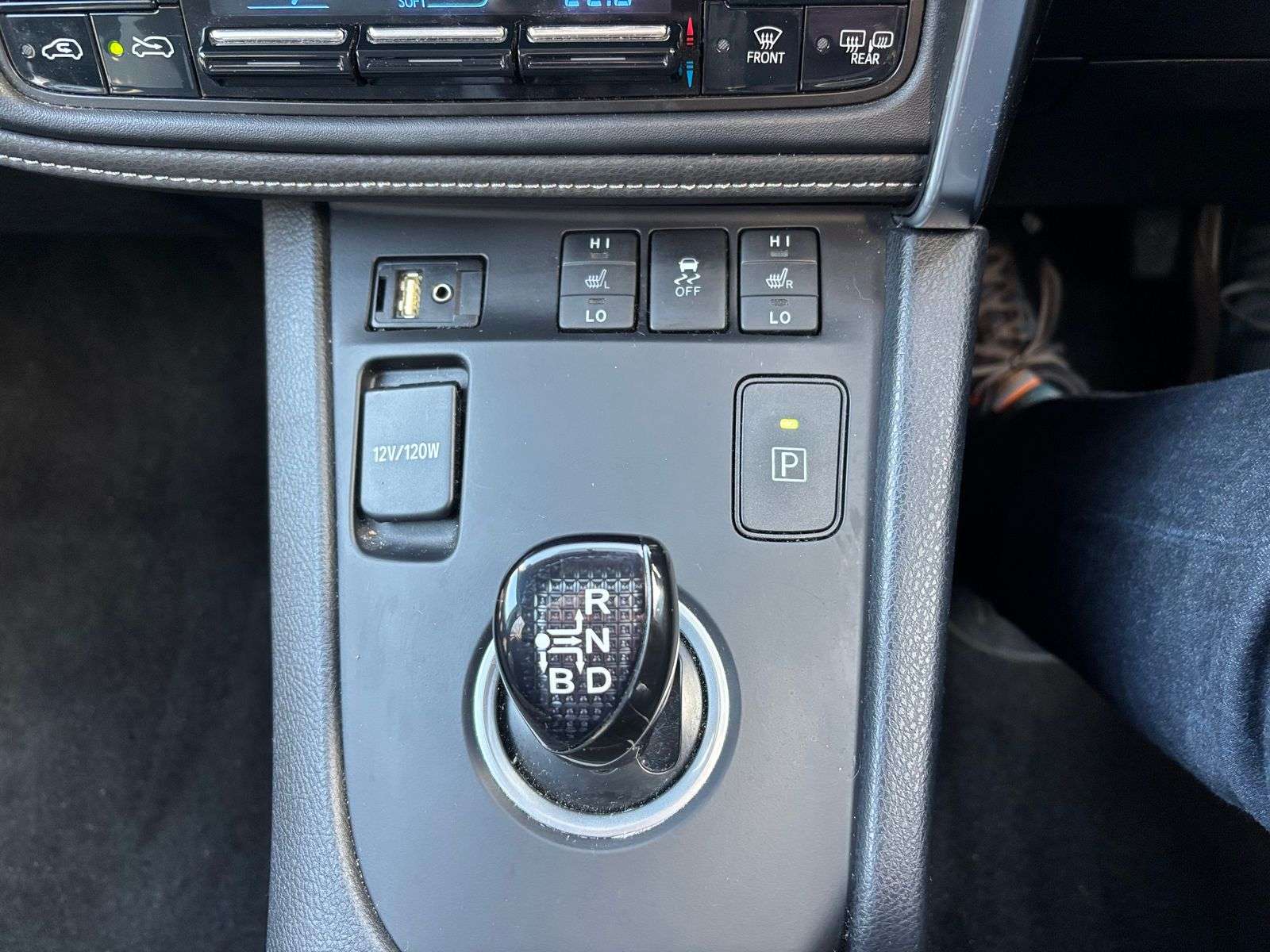 2015 TOYOTA AURIS 2015 TOYOTA AURIS