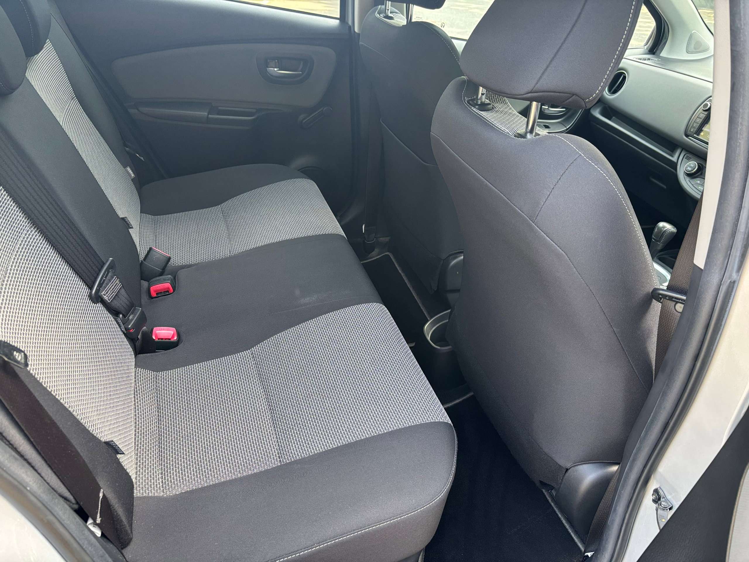 2017 TOYOTA YARIS 2017 TOYOTA YARIS