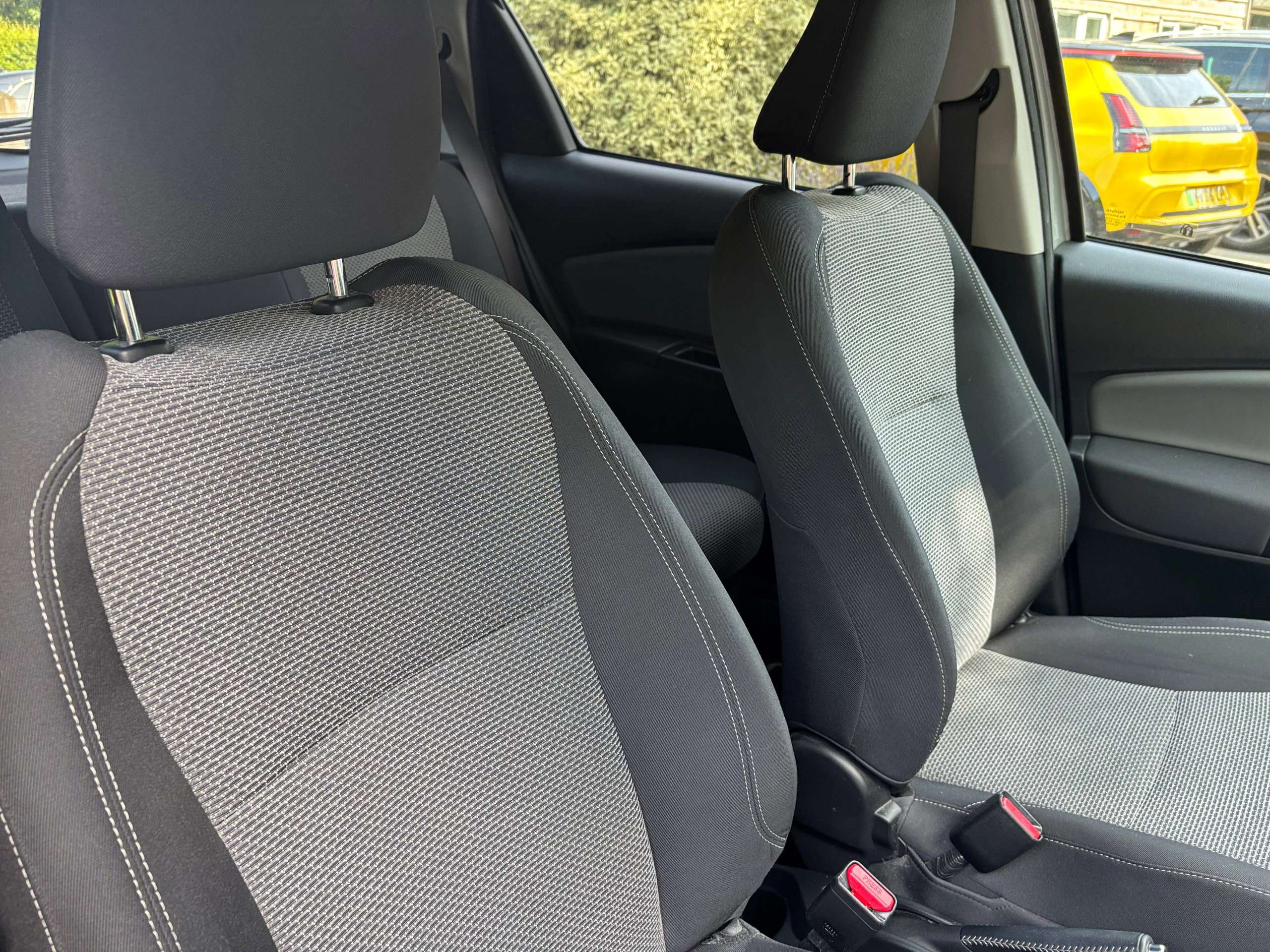 2017 TOYOTA YARIS 2017 TOYOTA YARIS