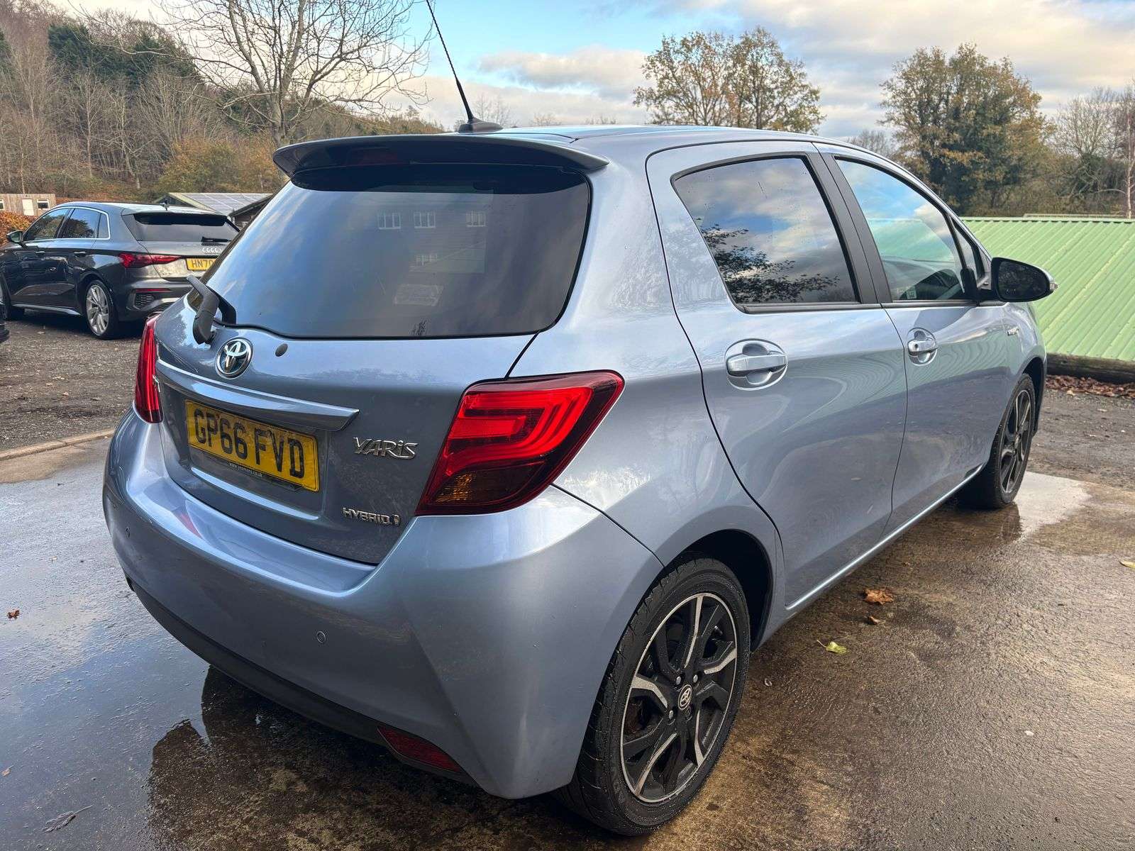 2016 TOYOTA YARIS 2016 TOYOTA YARIS