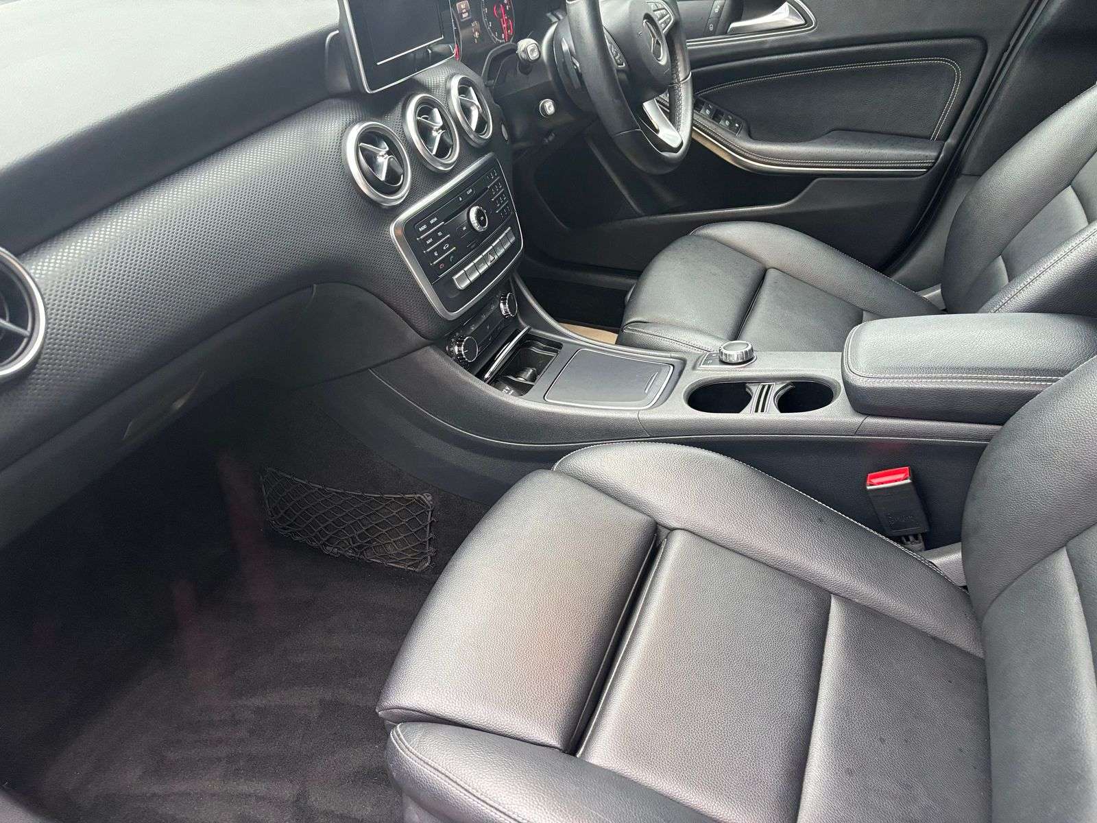 2016 MERCEDES-BENZ A CLASS 2016 MERCEDES-BENZ A CLASS