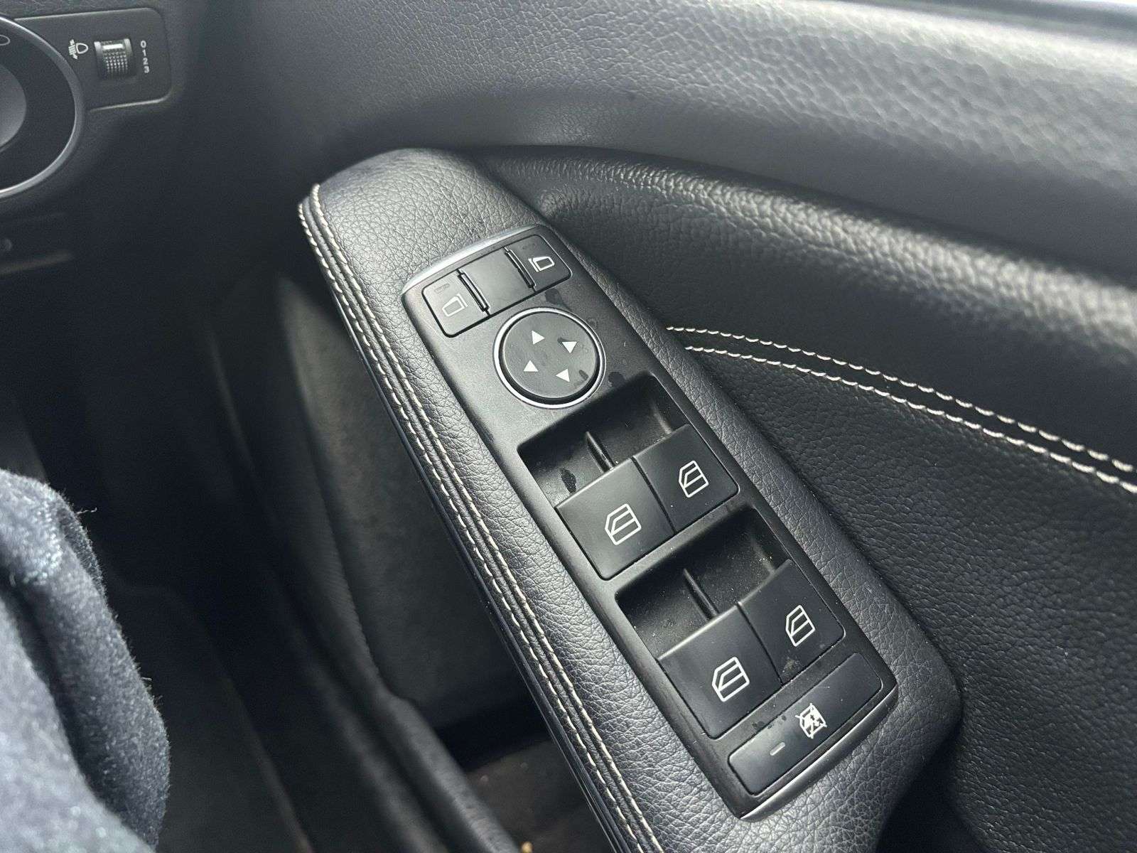 2016 MERCEDES-BENZ A CLASS 2016 MERCEDES-BENZ A CLASS