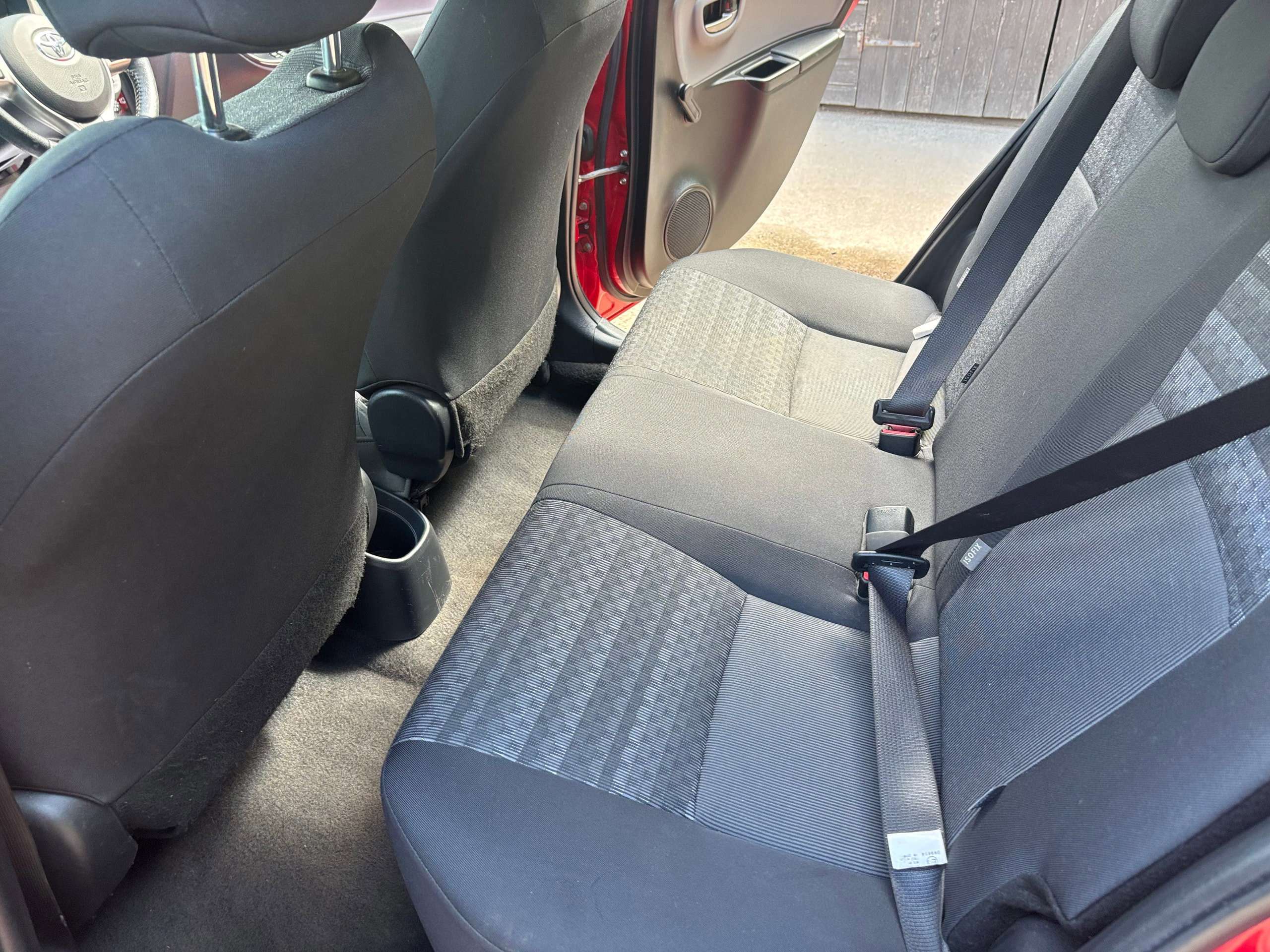 2016 TOYOTA YARIS 2016 TOYOTA YARIS