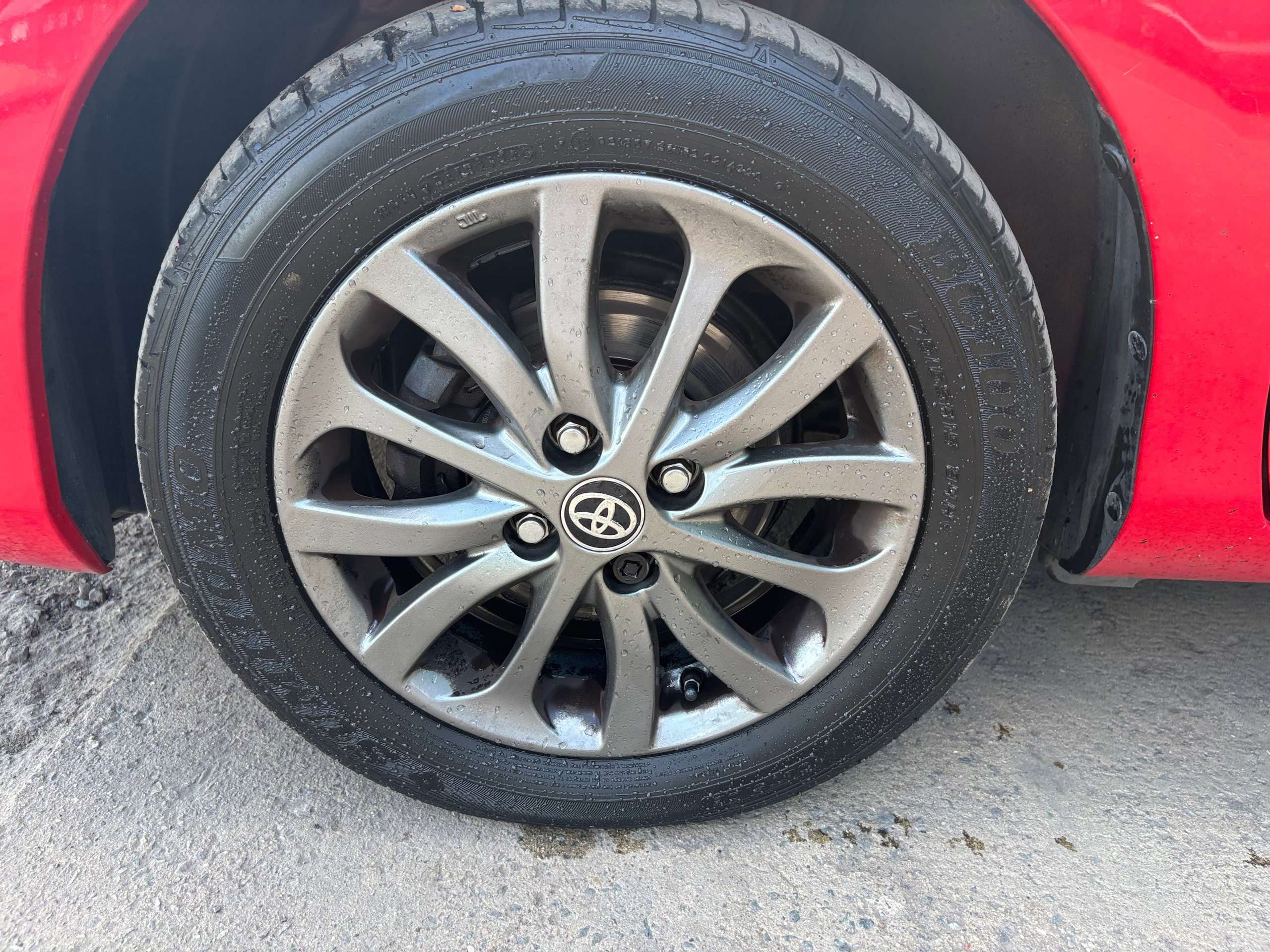 2016 TOYOTA YARIS 2016 TOYOTA YARIS