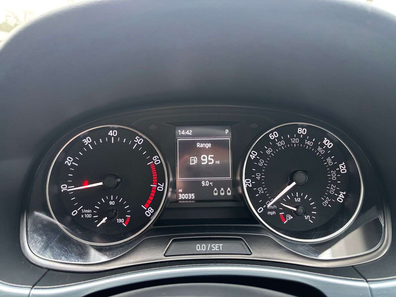 2015 SKODA FABIA 2015 SKODA FABIA