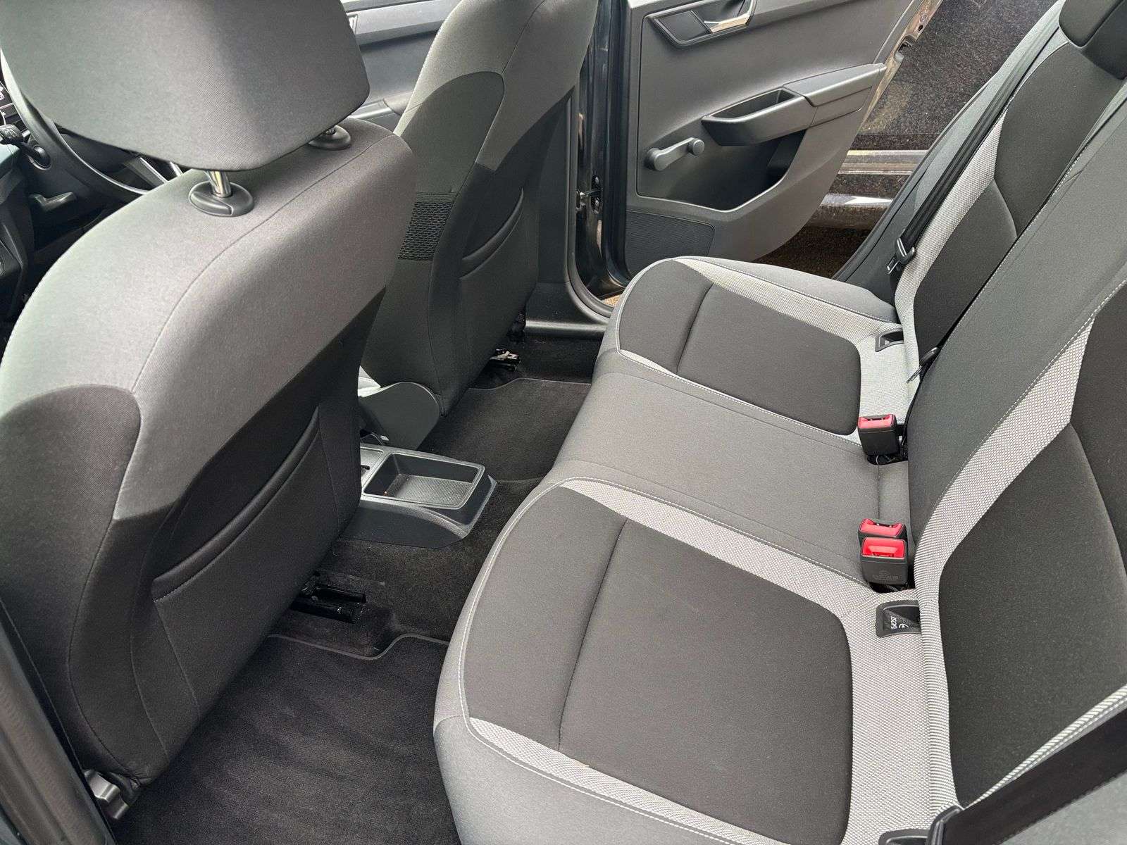 2015 SKODA FABIA 2015 SKODA FABIA