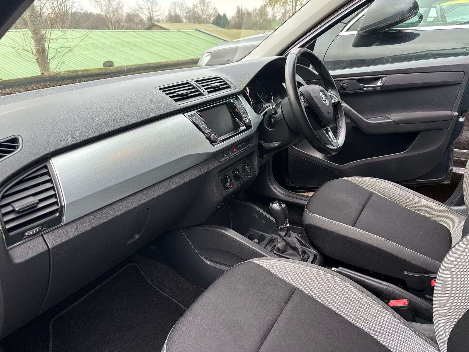 2015 SKODA FABIA 2015 SKODA FABIA