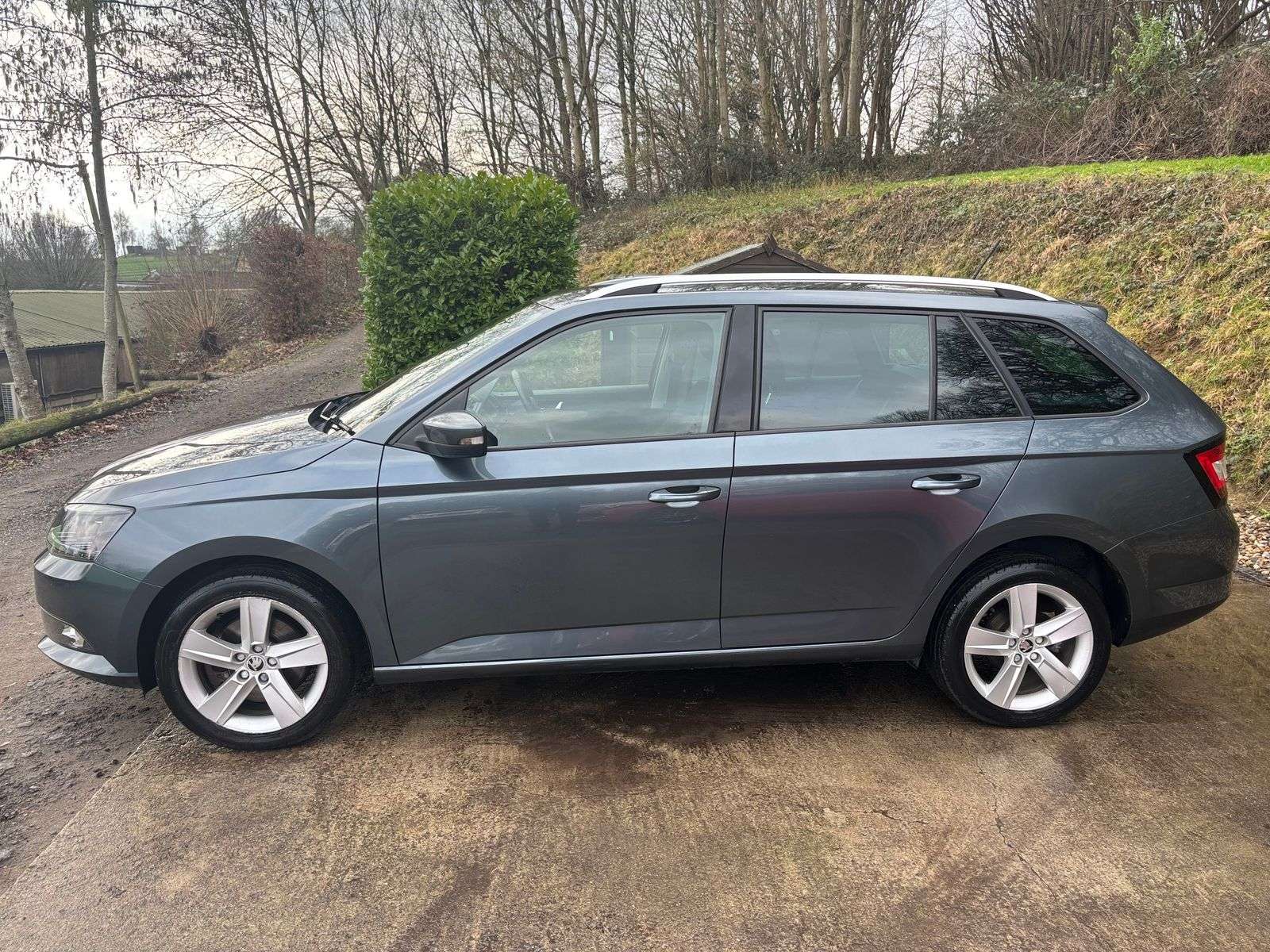 2015 SKODA FABIA 2015 SKODA FABIA
