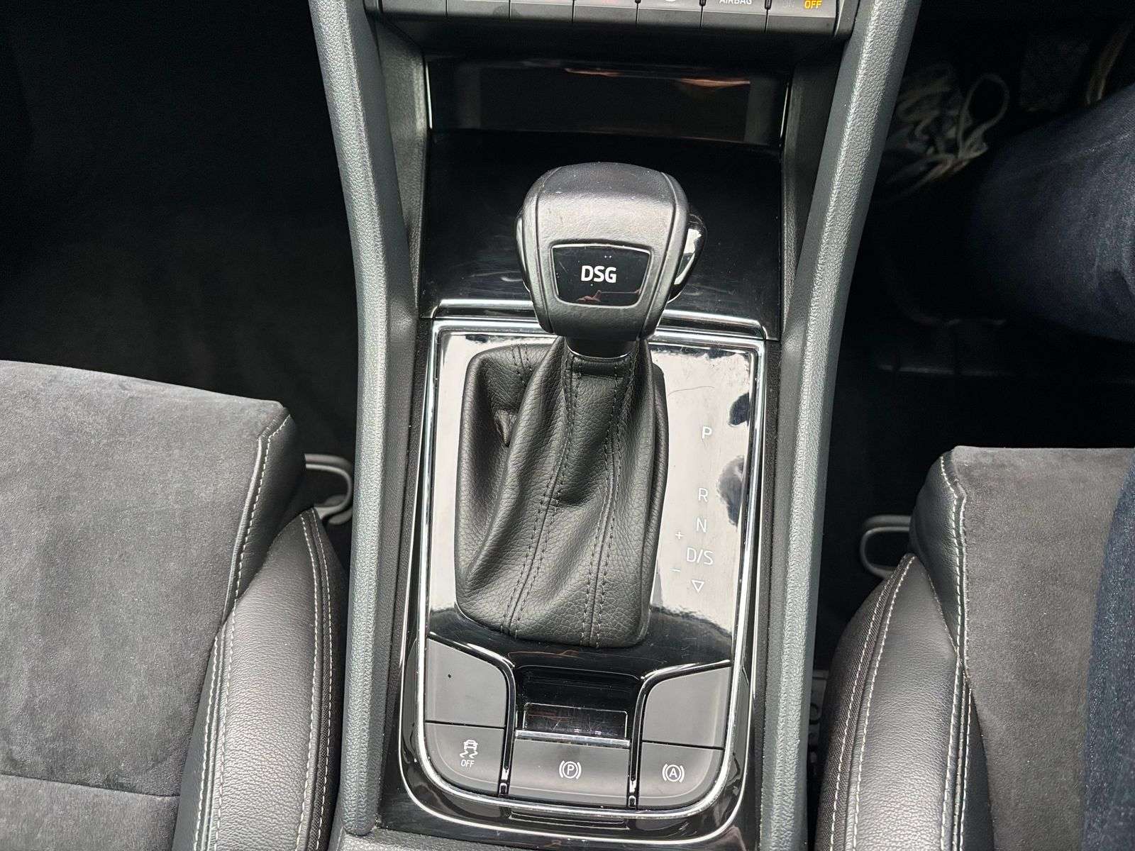 2018 SKODA KAROQ 2018 SKODA KAROQ