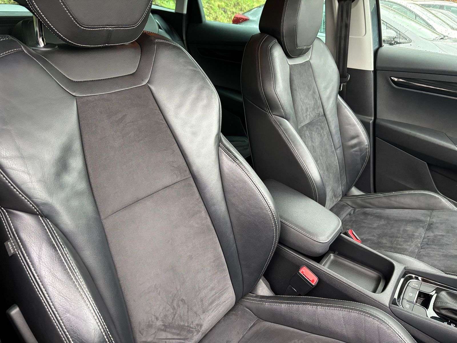 2018 SKODA KAROQ 2018 SKODA KAROQ