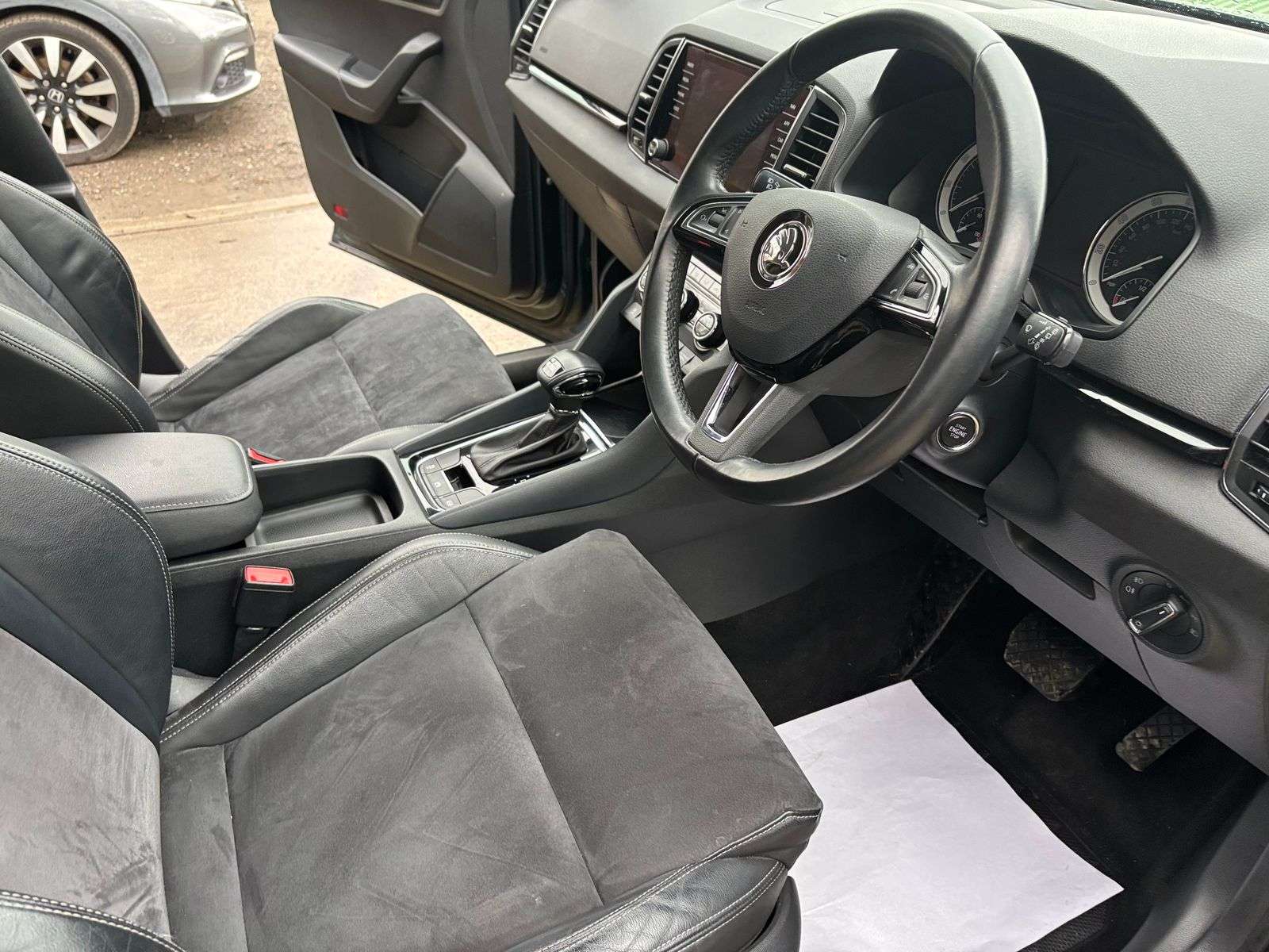 2018 SKODA KAROQ 2018 SKODA KAROQ