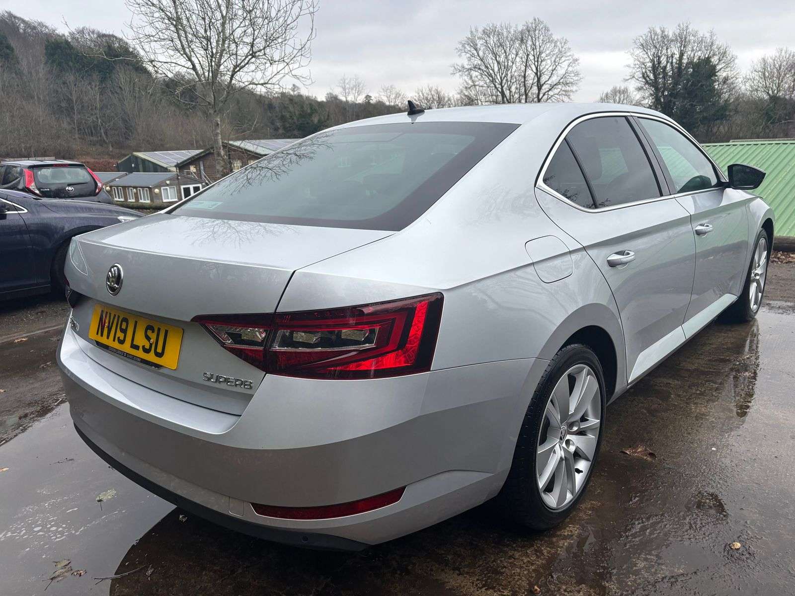 2019 SKODA SUPERB 2019 SKODA SUPERB