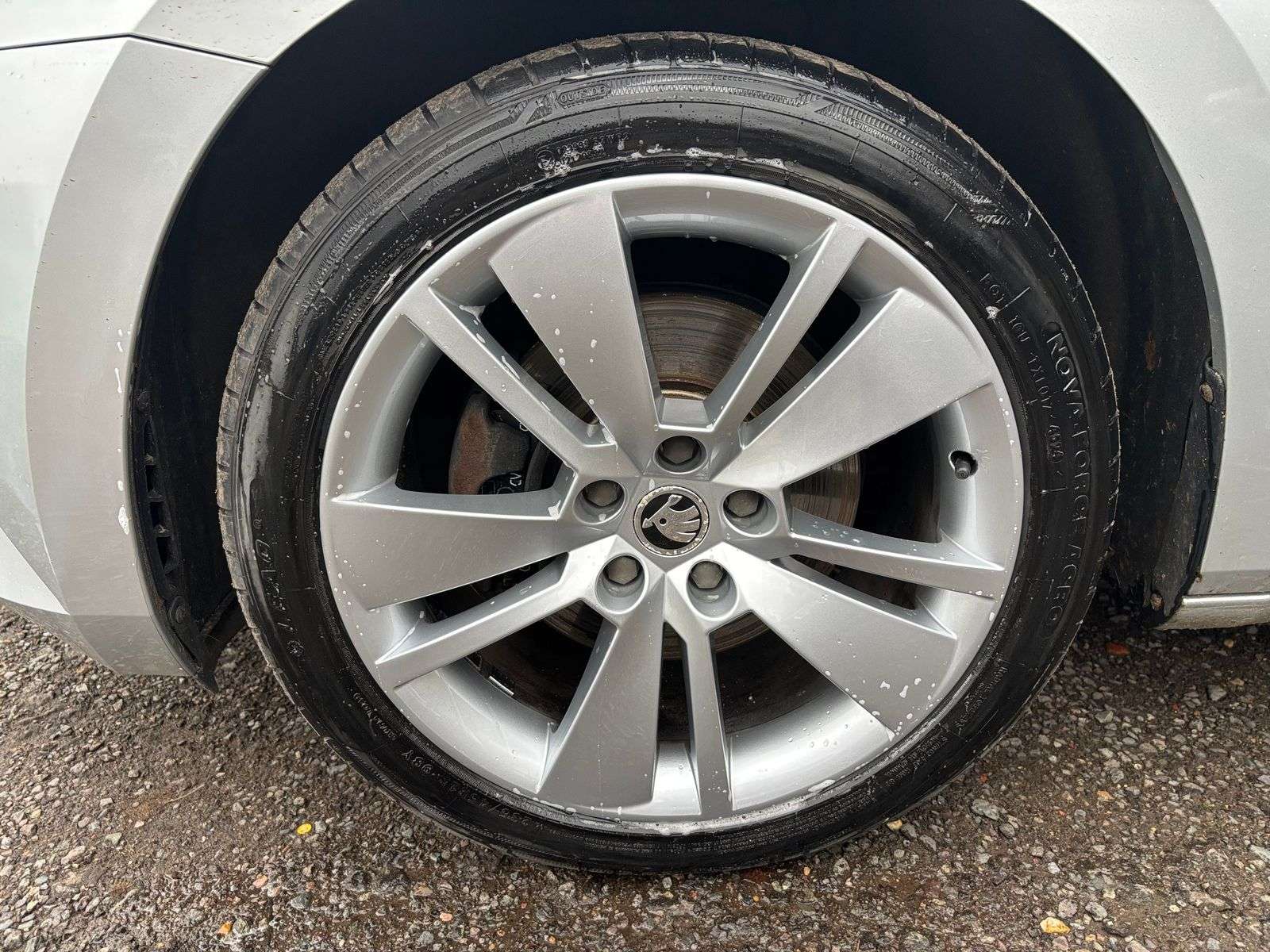 2019 SKODA SUPERB 2019 SKODA SUPERB