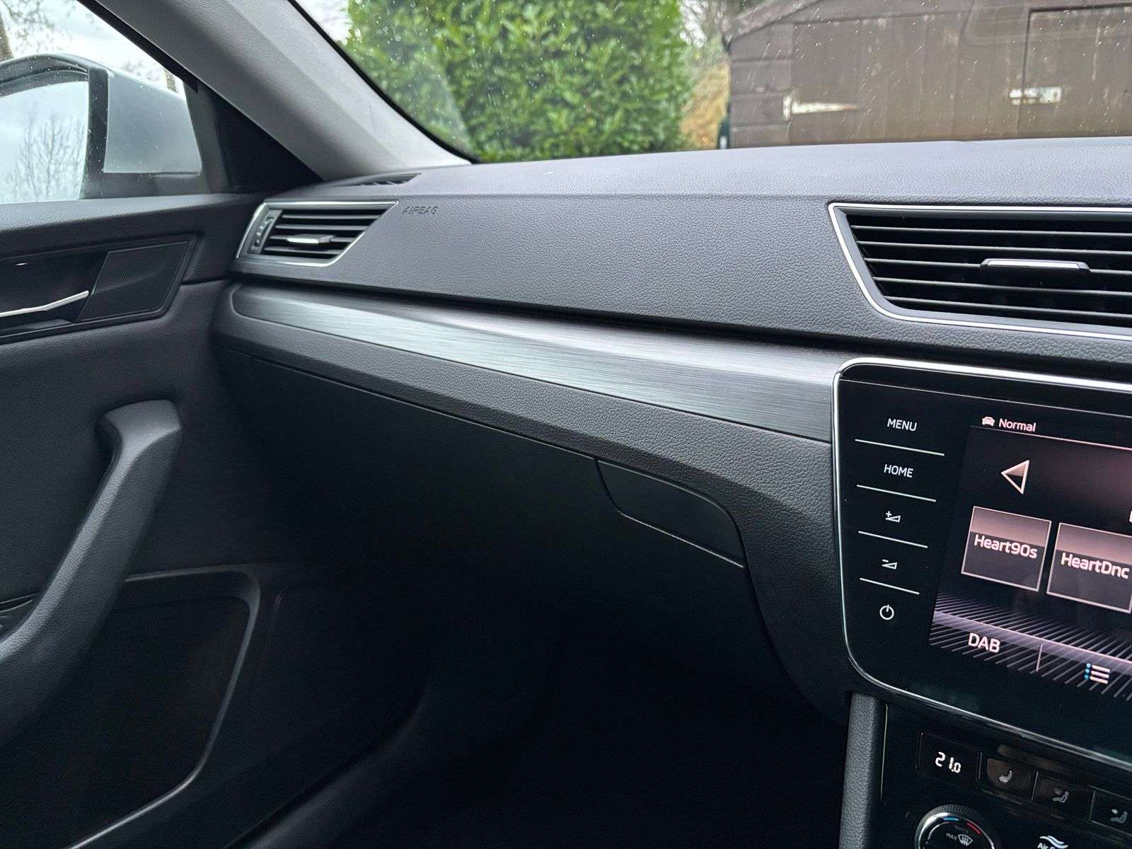 2019 SKODA SUPERB 2019 SKODA SUPERB