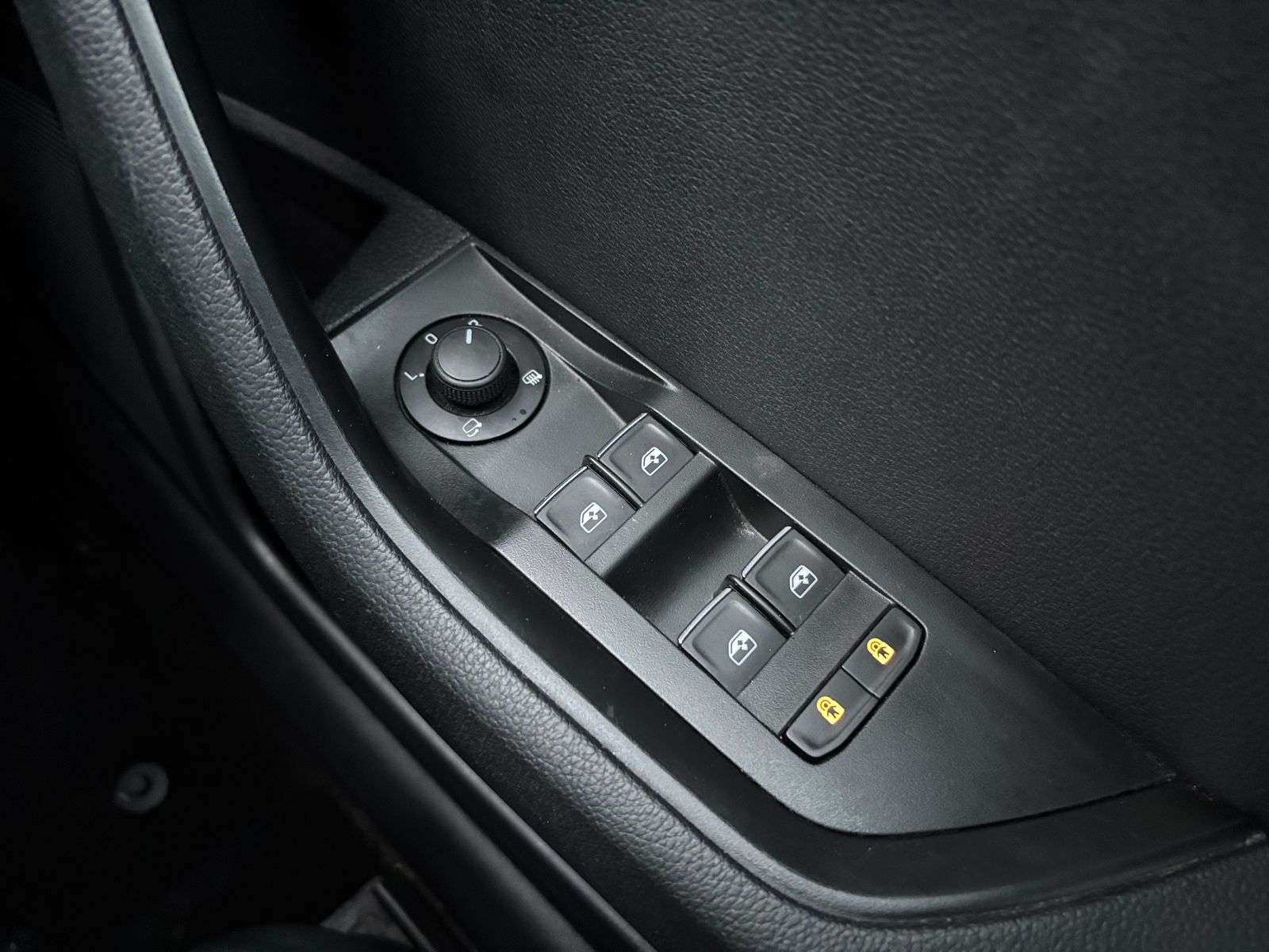 2019 SKODA SUPERB 2019 SKODA SUPERB