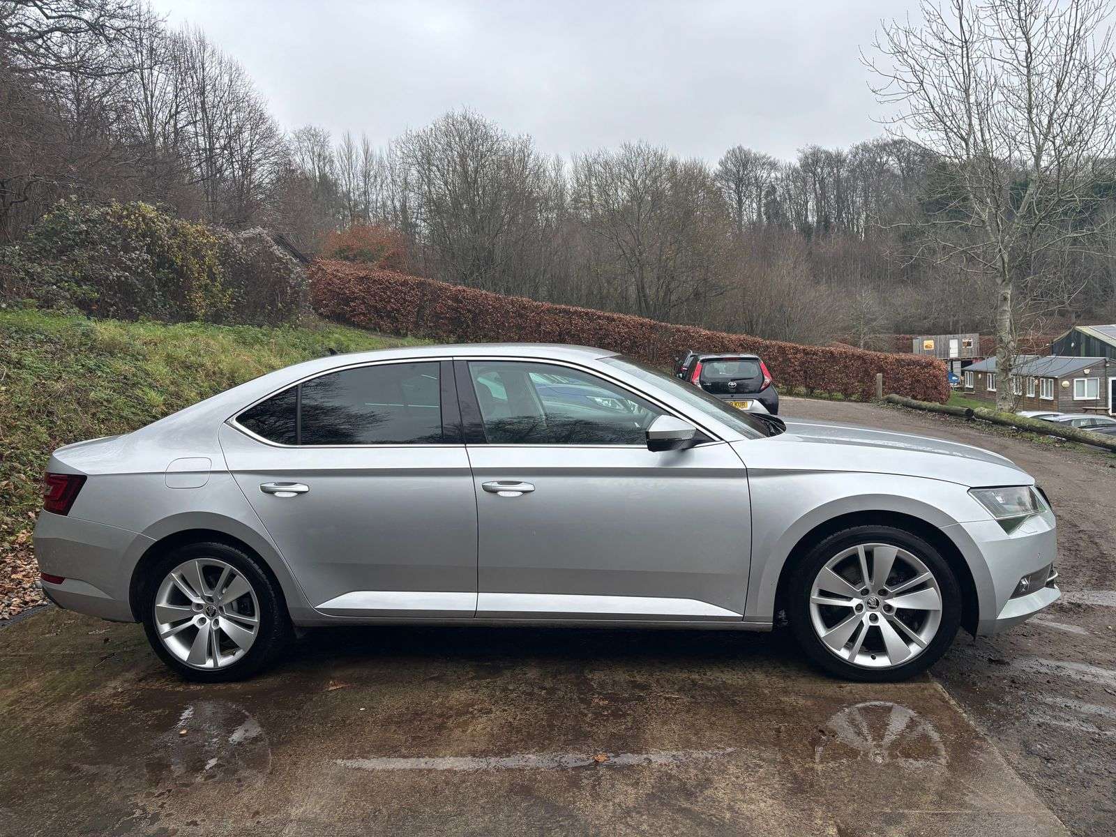 2019 SKODA SUPERB 2019 SKODA SUPERB