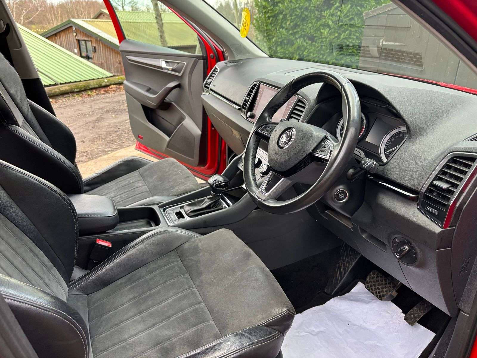 2018 SKODA KAROQ 2018 SKODA KAROQ