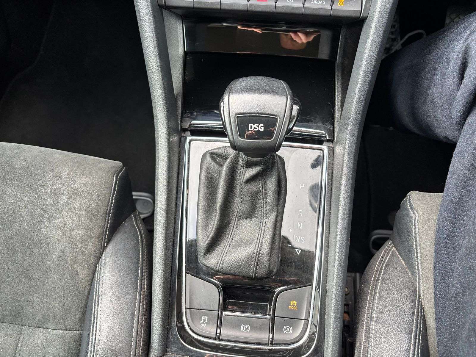 2018 SKODA KAROQ 2018 SKODA KAROQ