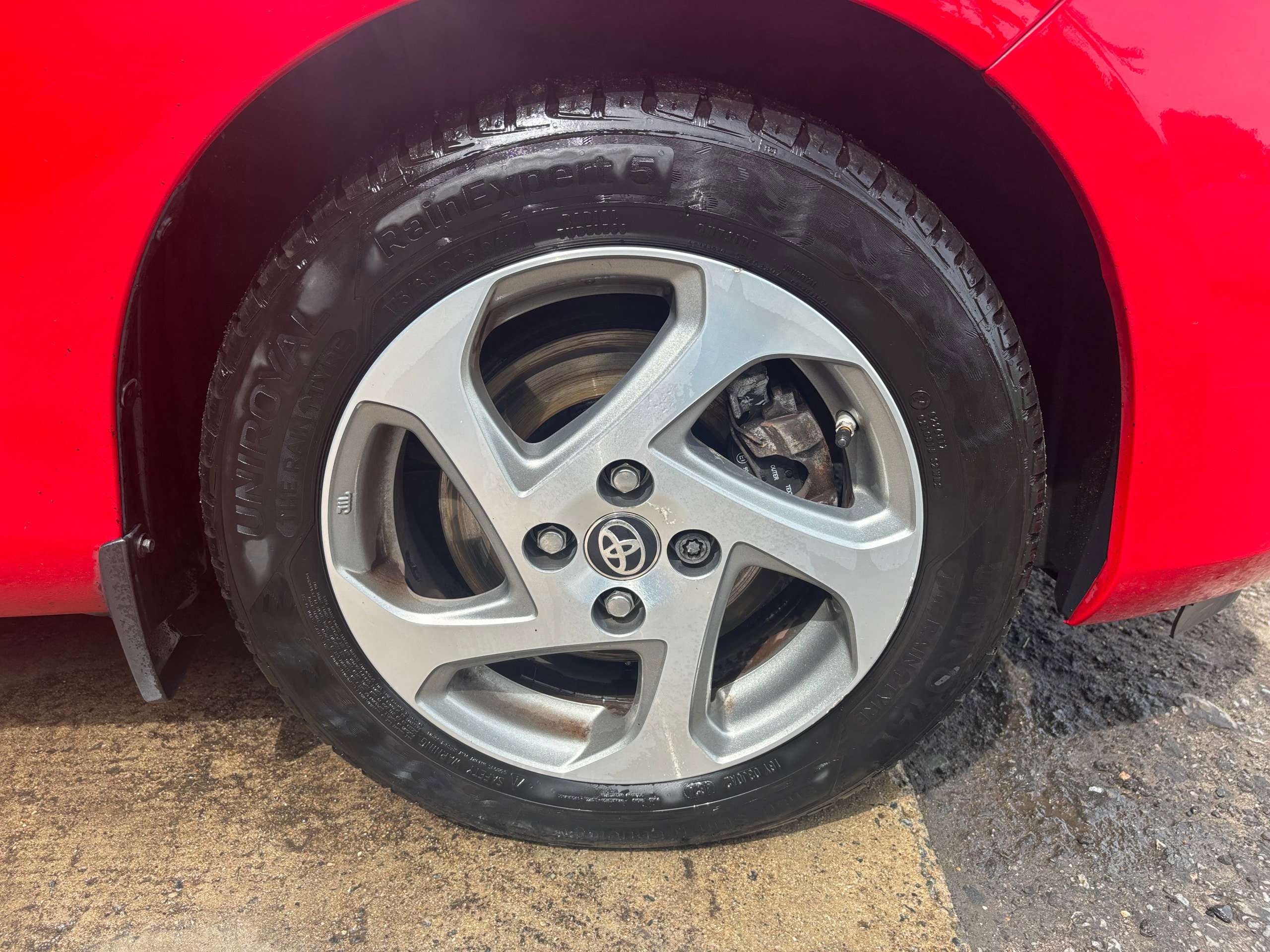 2016 TOYOTA YARIS 2016 TOYOTA YARIS