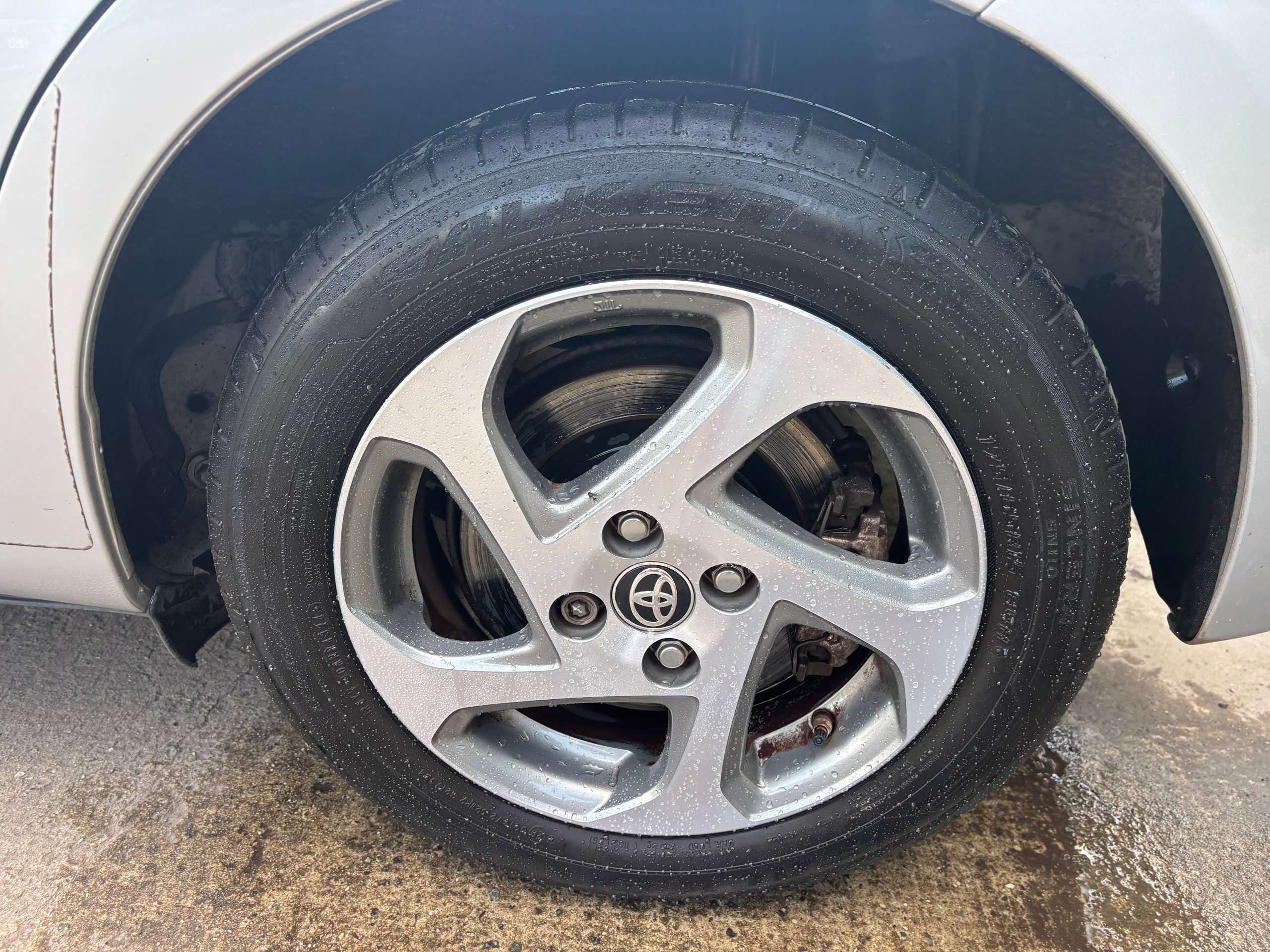 2017 TOYOTA YARIS 2017 TOYOTA YARIS