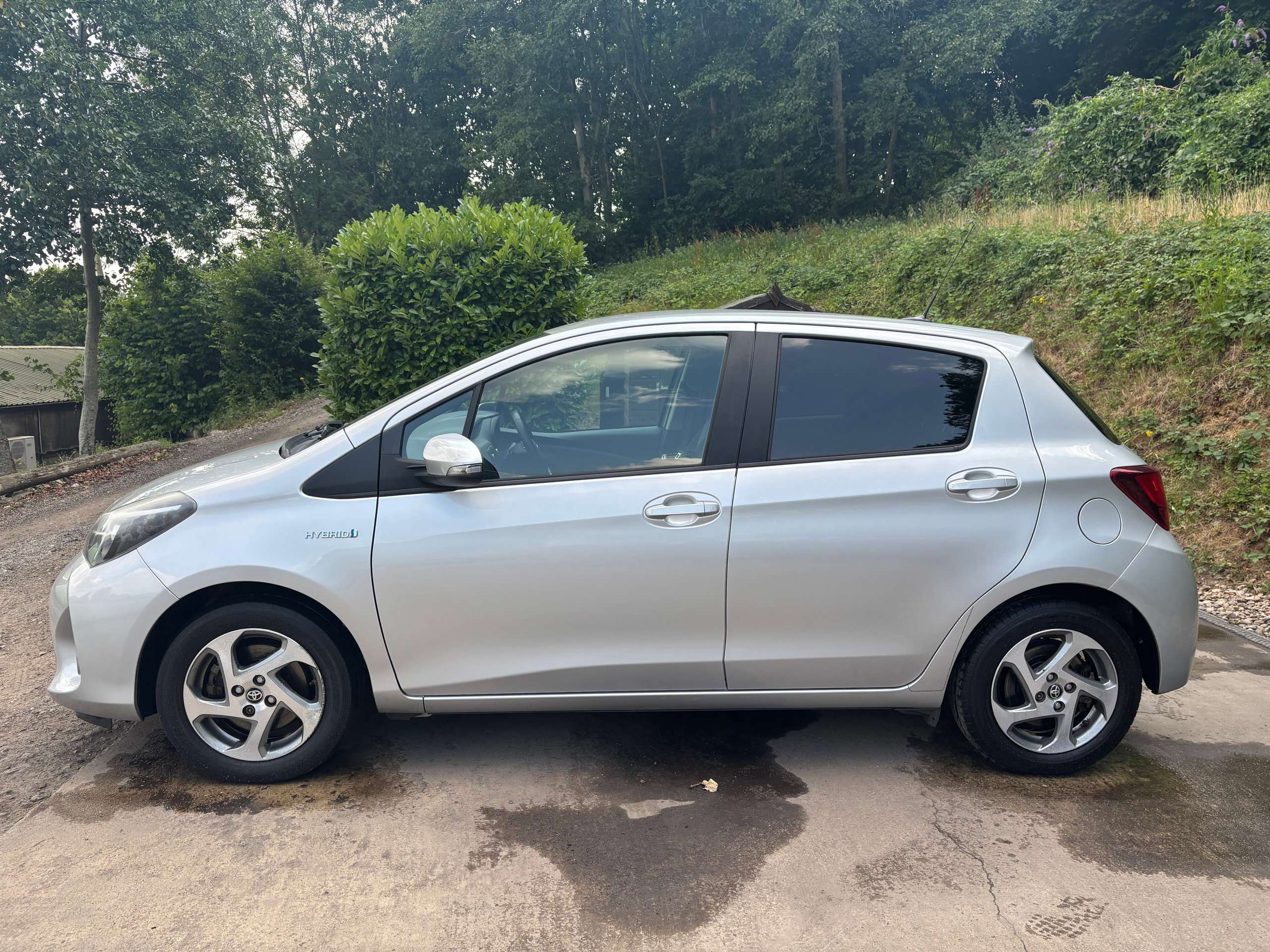 2017 TOYOTA YARIS 2017 TOYOTA YARIS