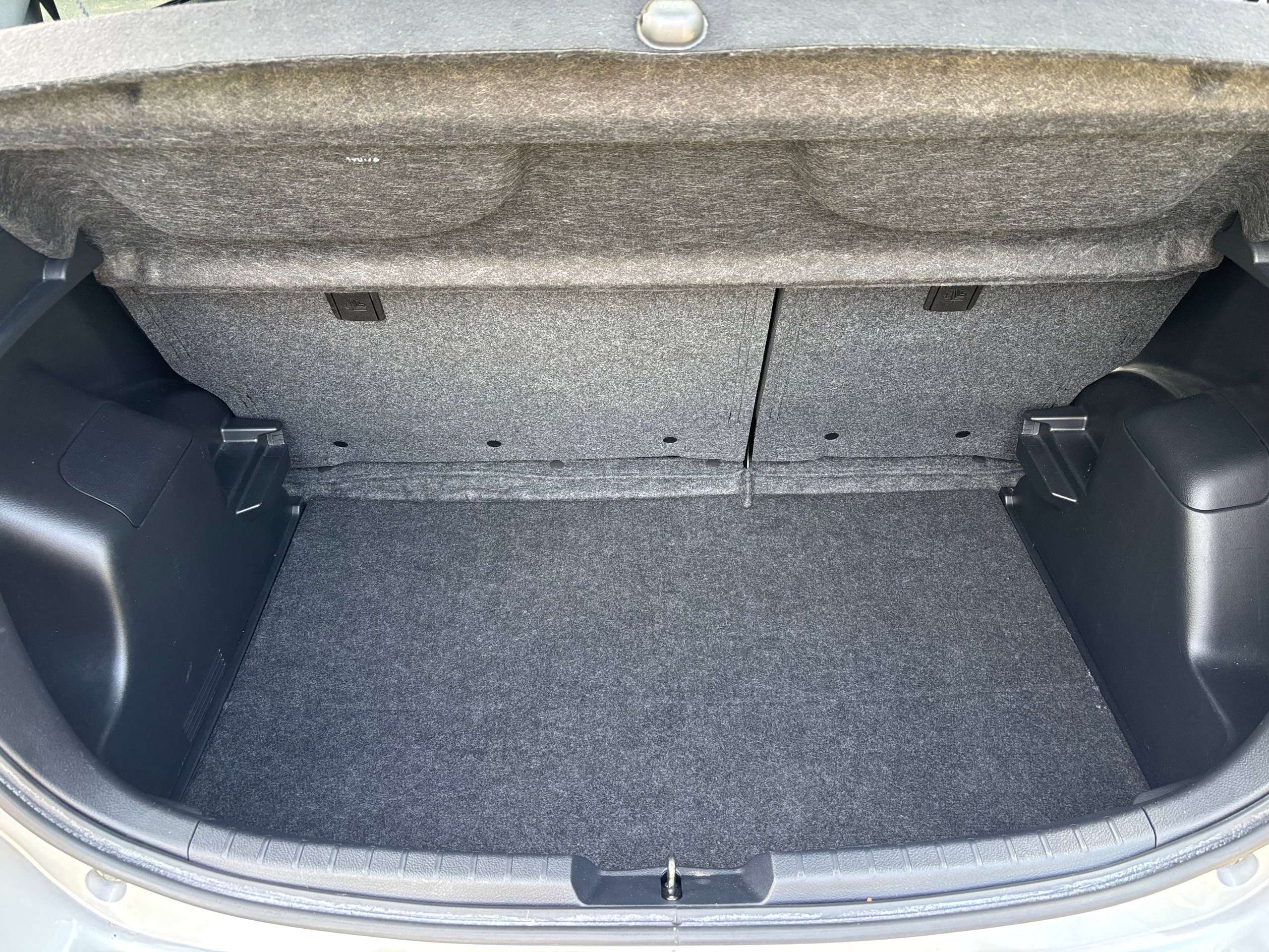 2017 TOYOTA YARIS 2017 TOYOTA YARIS