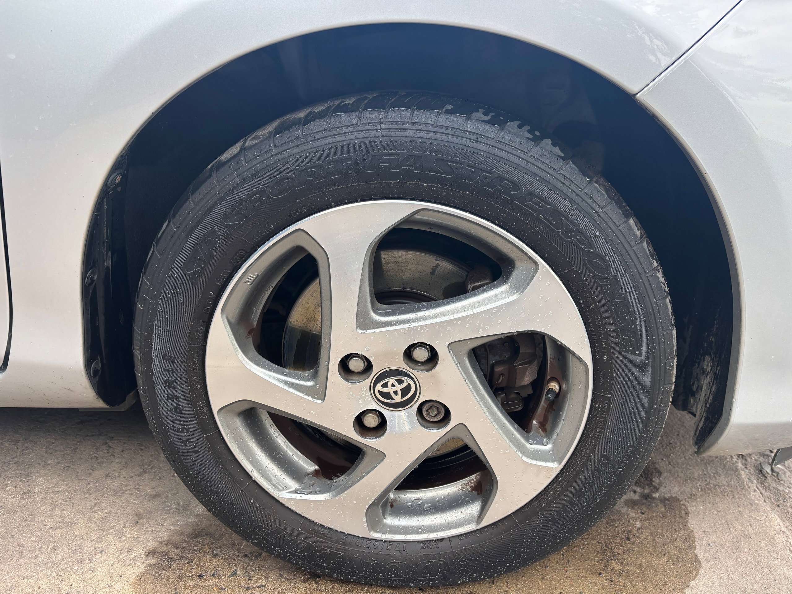 2017 TOYOTA YARIS 2017 TOYOTA YARIS