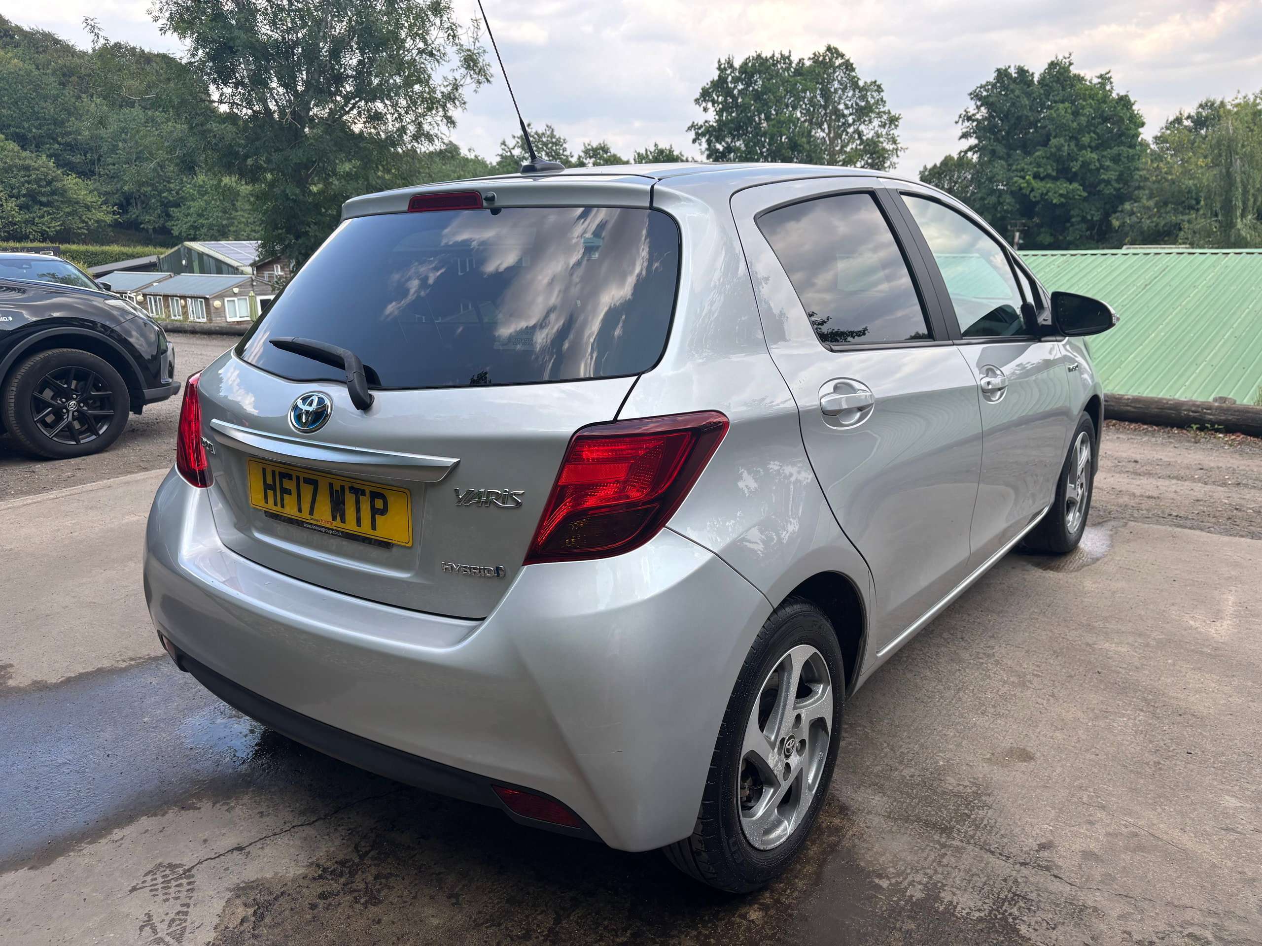 2017 TOYOTA YARIS 2017 TOYOTA YARIS