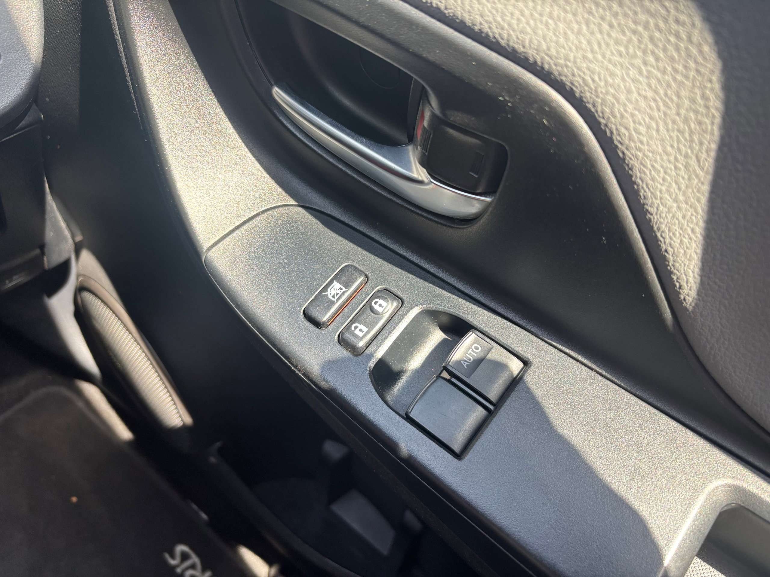 2015 TOYOTA YARIS 2015 TOYOTA YARIS