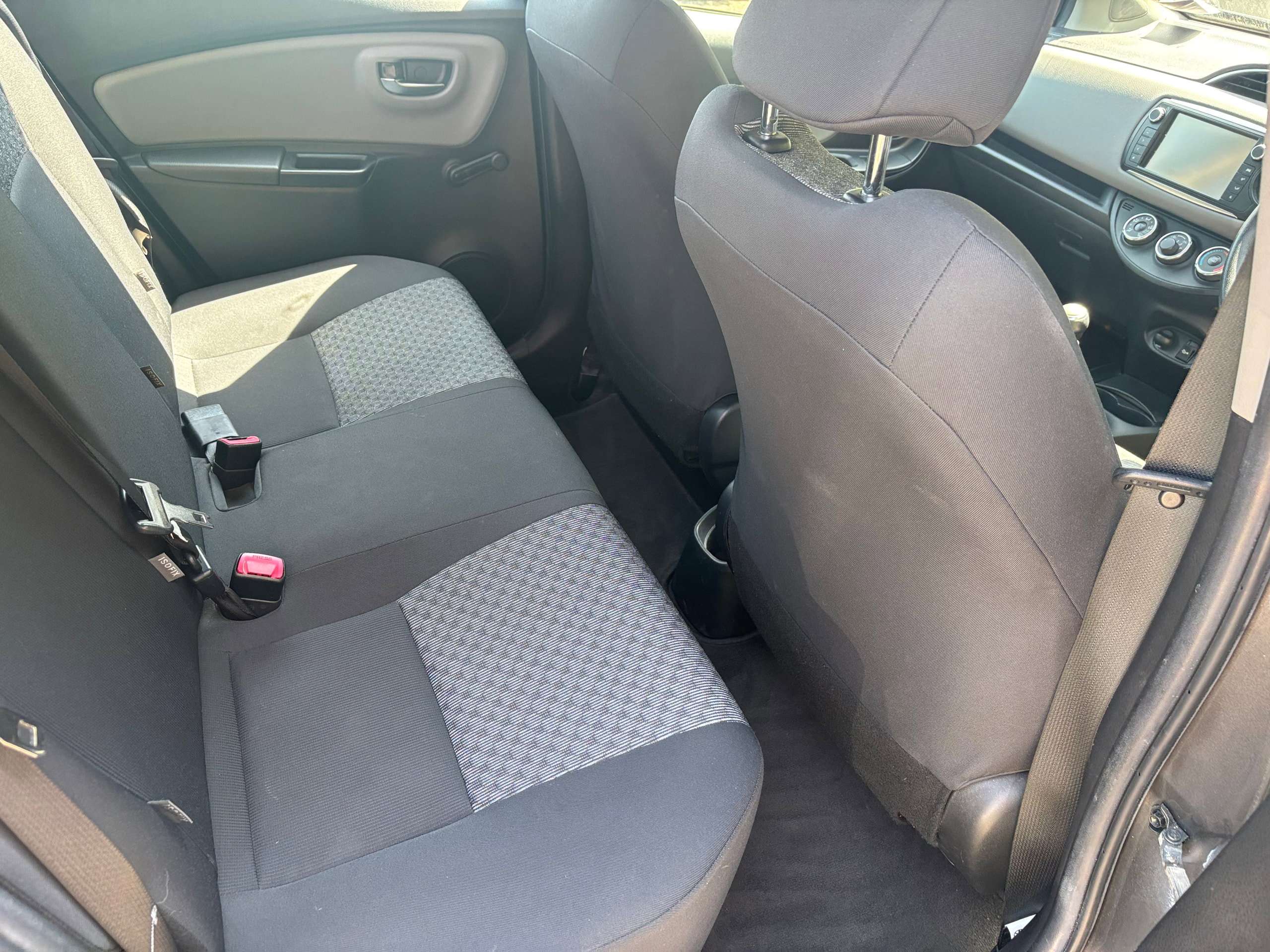 2015 TOYOTA YARIS 2015 TOYOTA YARIS