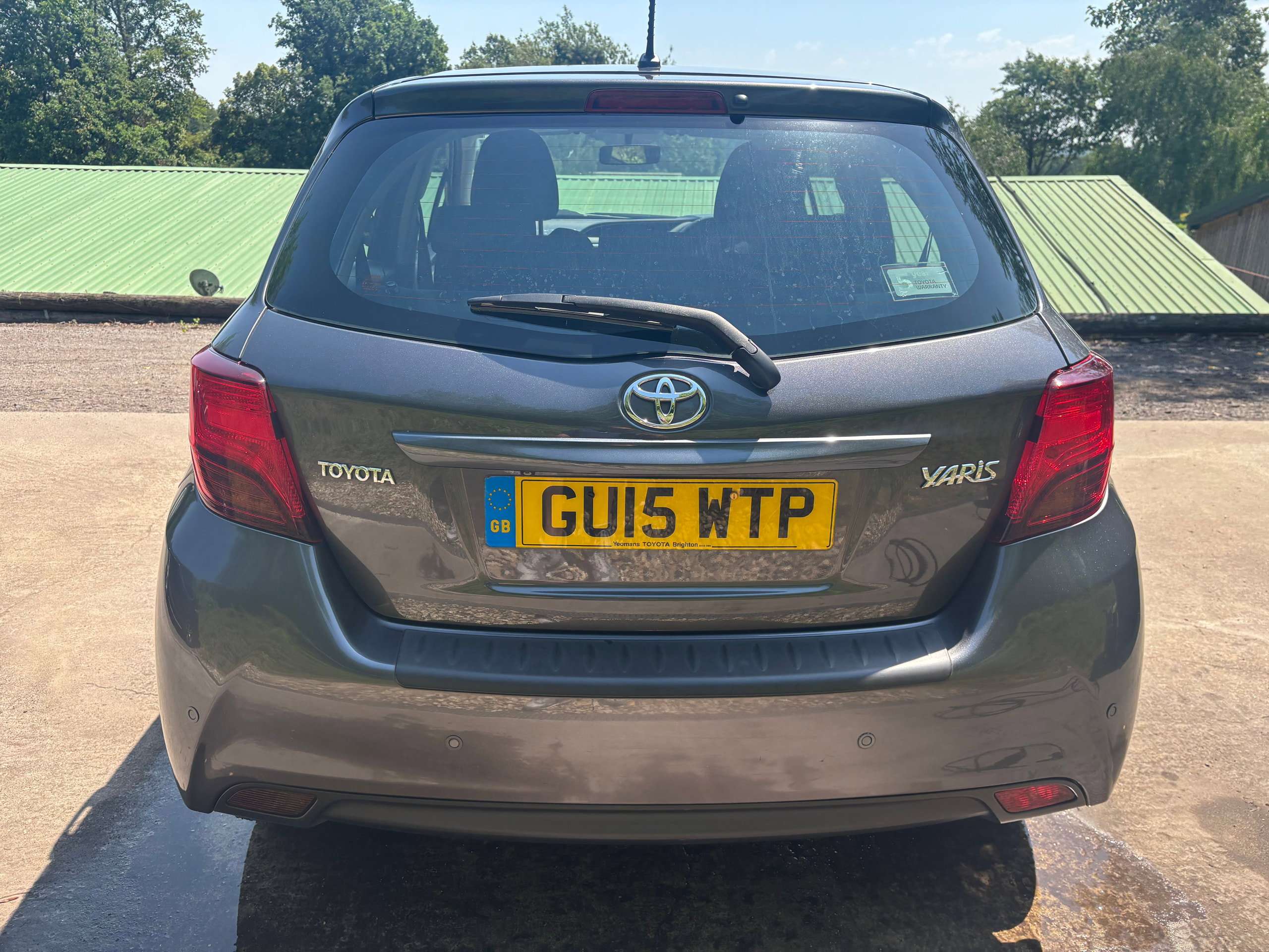 2015 TOYOTA YARIS 2015 TOYOTA YARIS