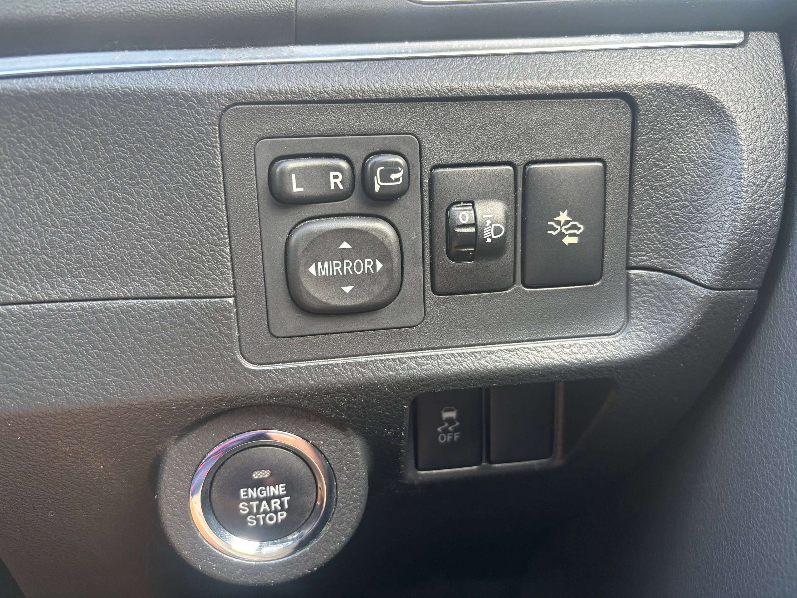 2017 TOYOTA VERSO 2017 TOYOTA VERSO