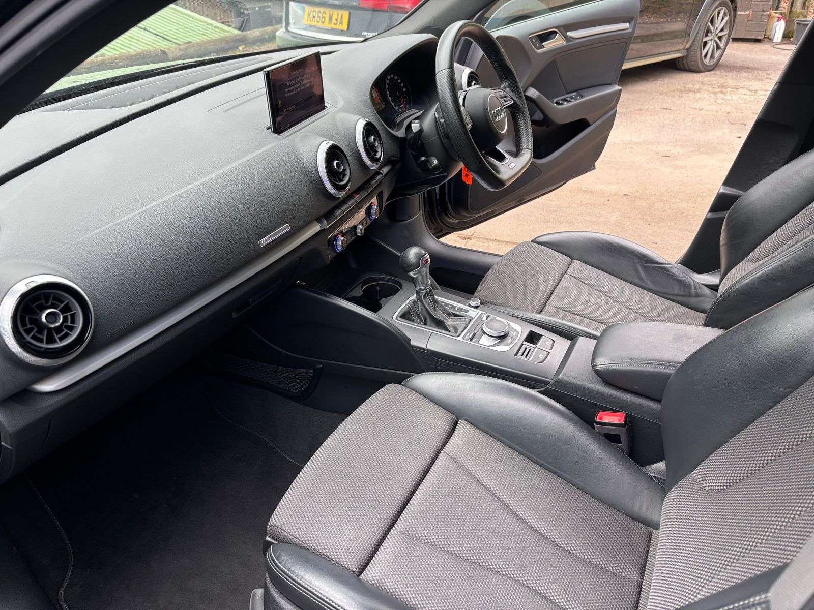 2018 AUDI A3 2018 AUDI A3