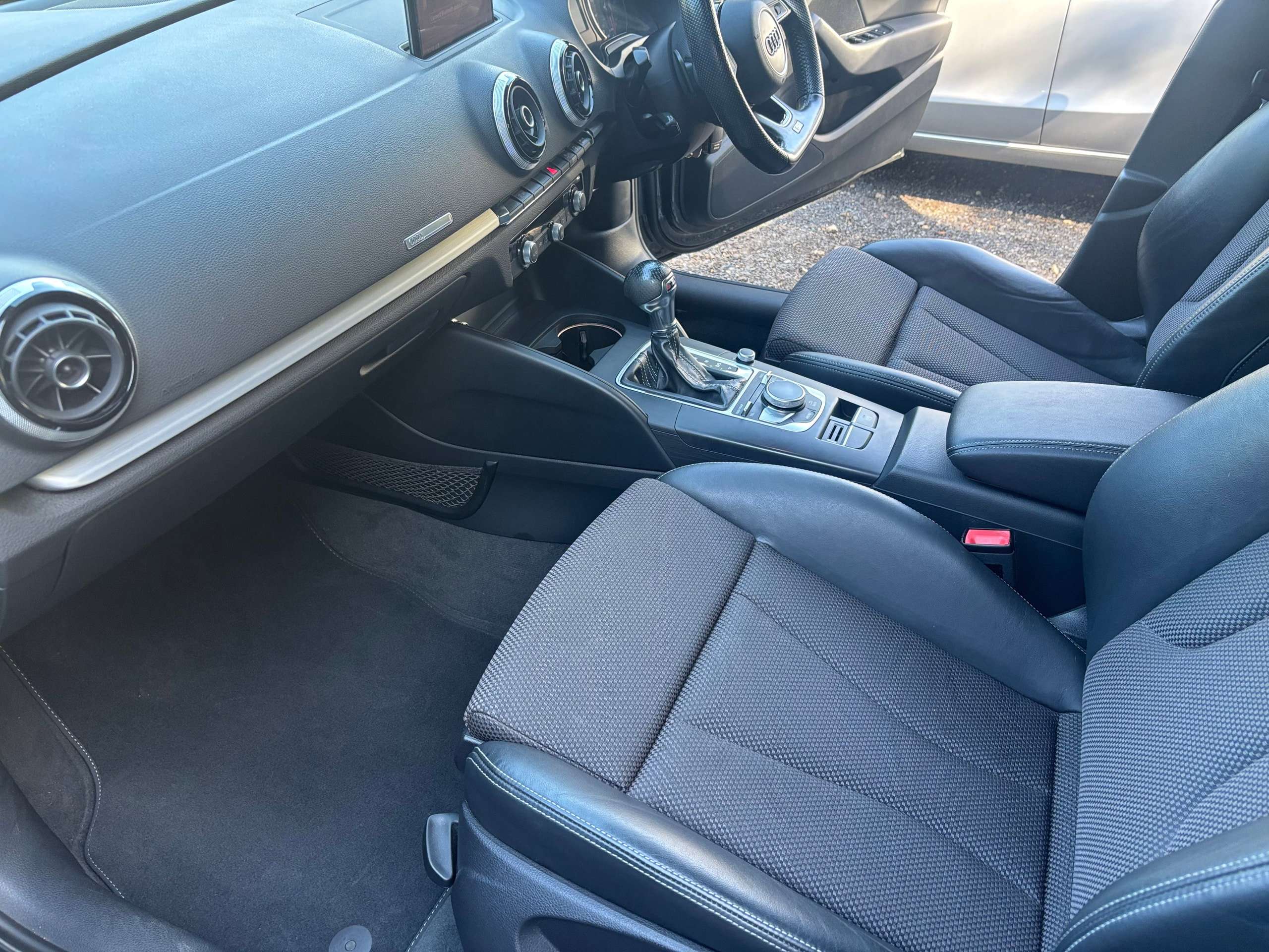 2016 AUDI A3 2016 AUDI A3