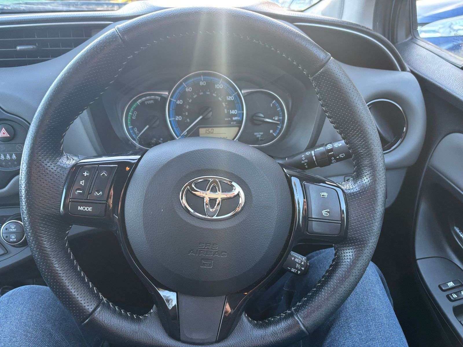 2016 TOYOTA YARIS 2016 TOYOTA YARIS