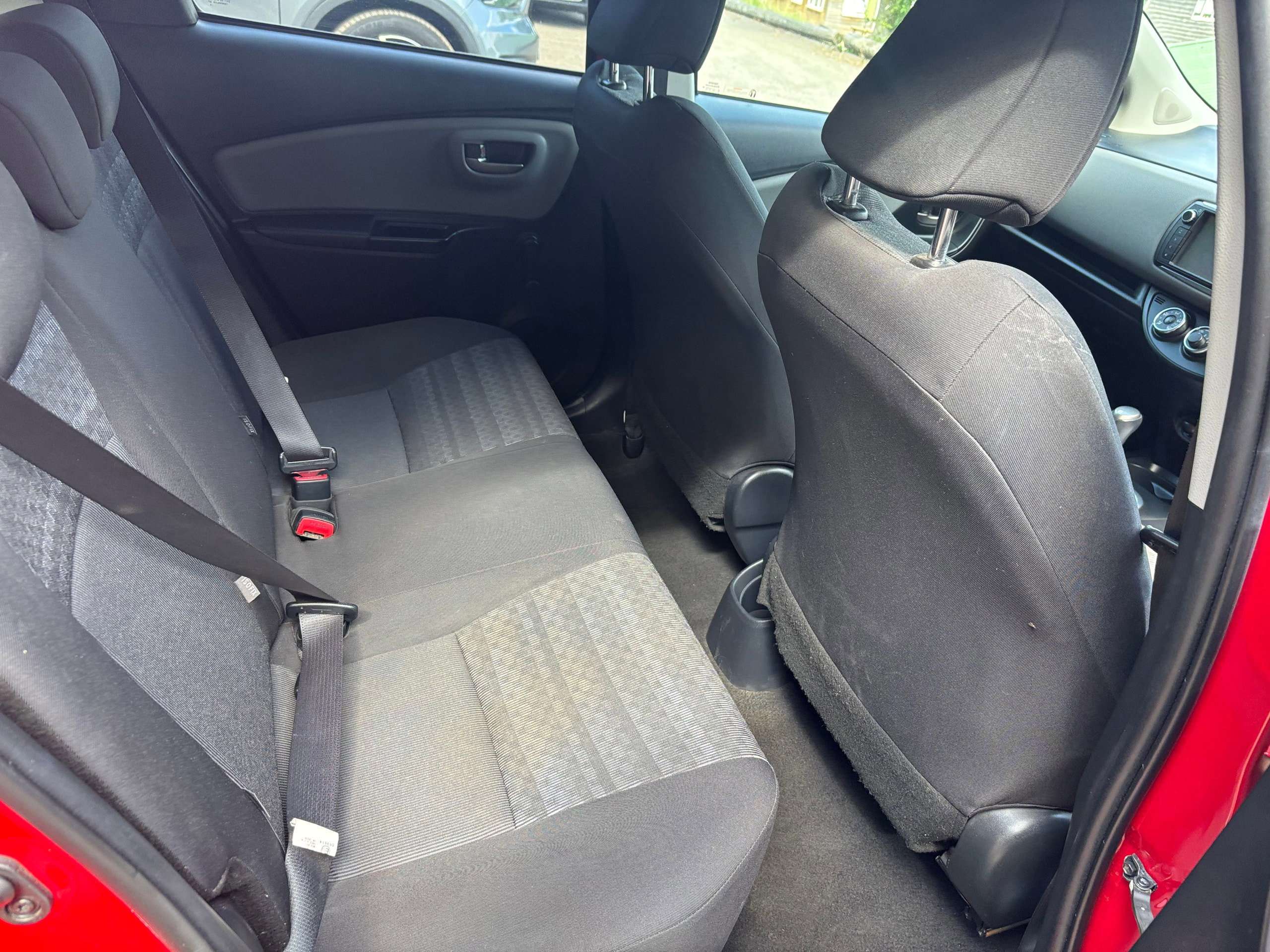 2016 TOYOTA YARIS 2016 TOYOTA YARIS