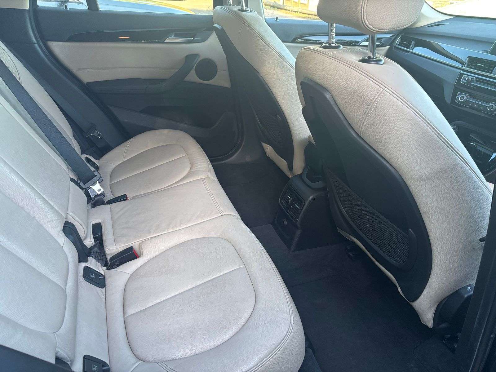 2016 BMW X1 2016 BMW X1